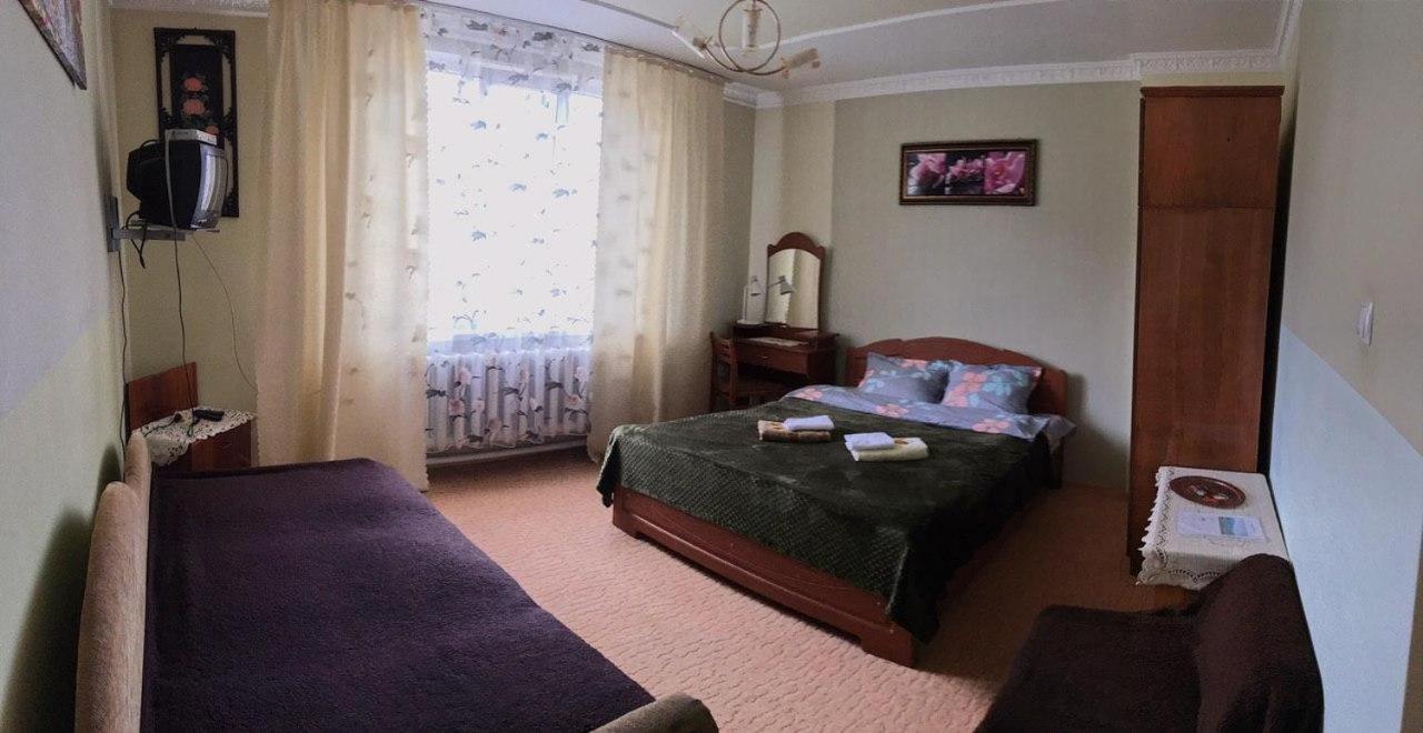 Basic Triple Room photo 1