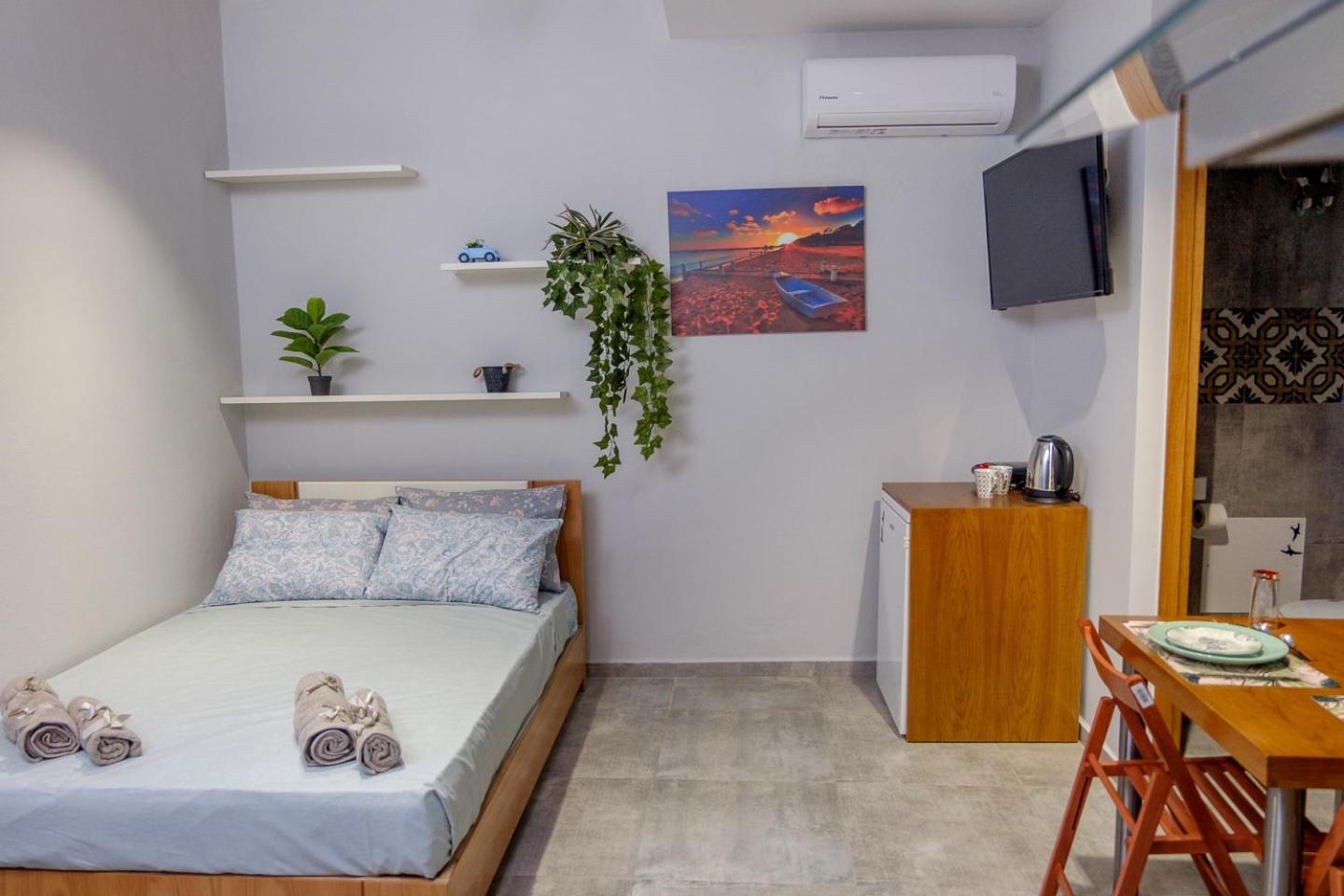 Standard Apartment