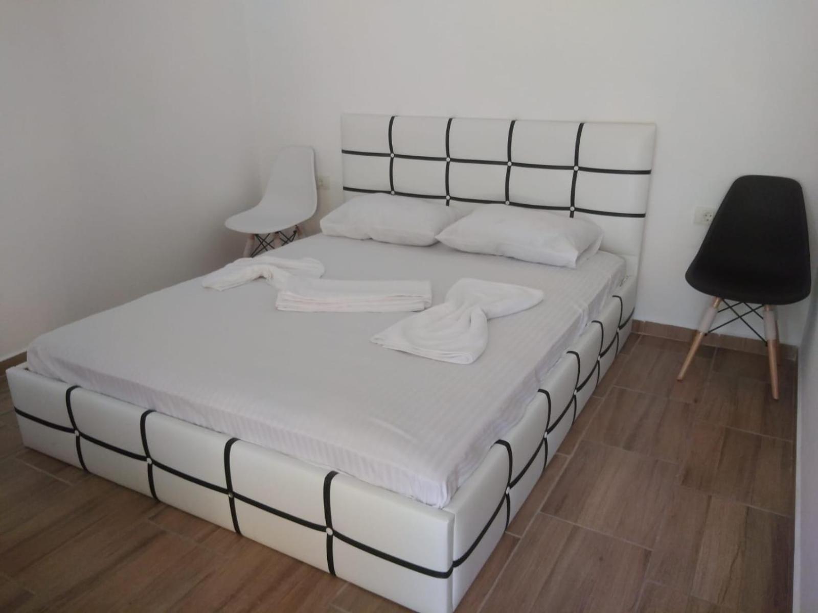 Deluxe Room (2 Adults + 1 Child) photo 3