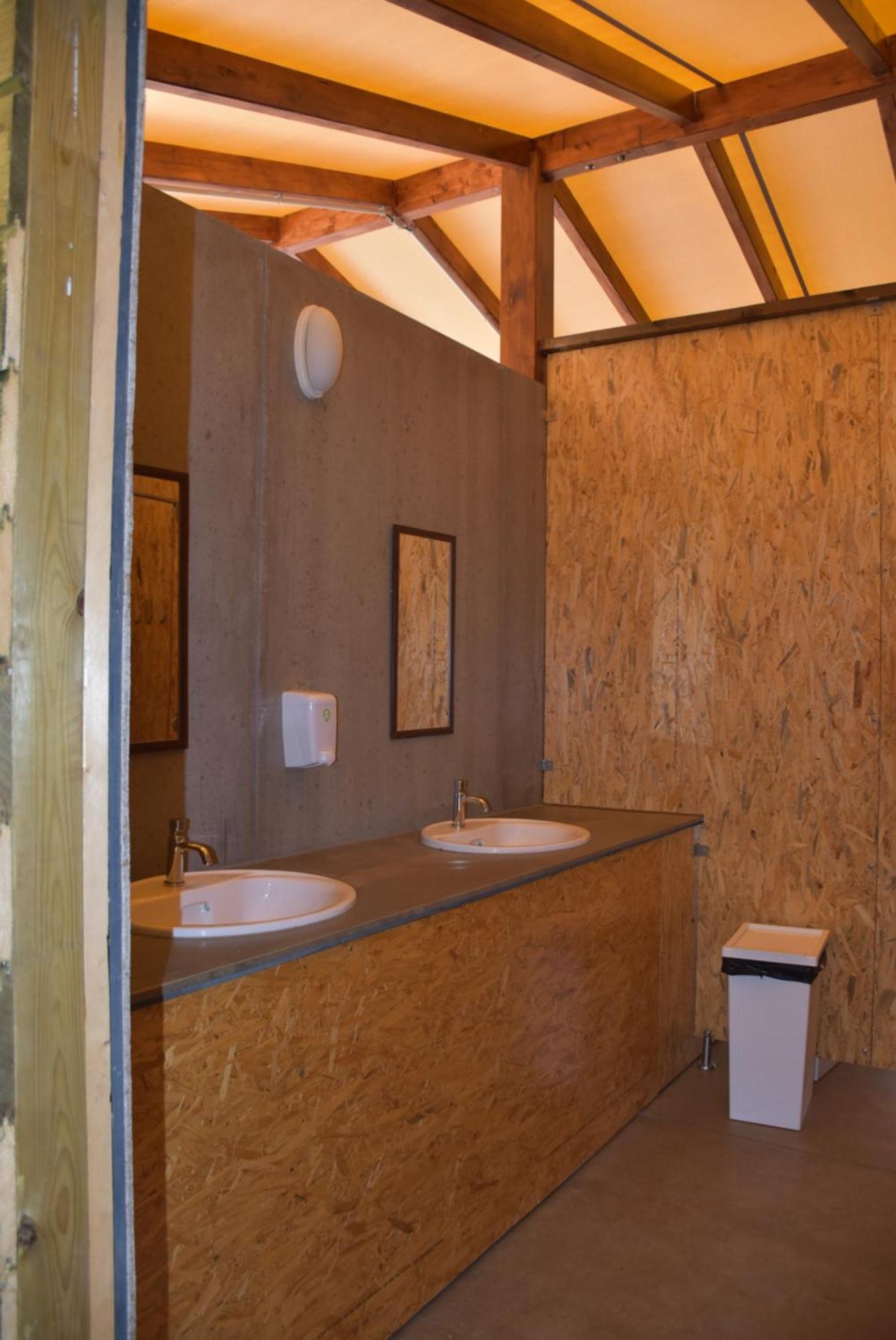 Double Woody Tent - Photo 6