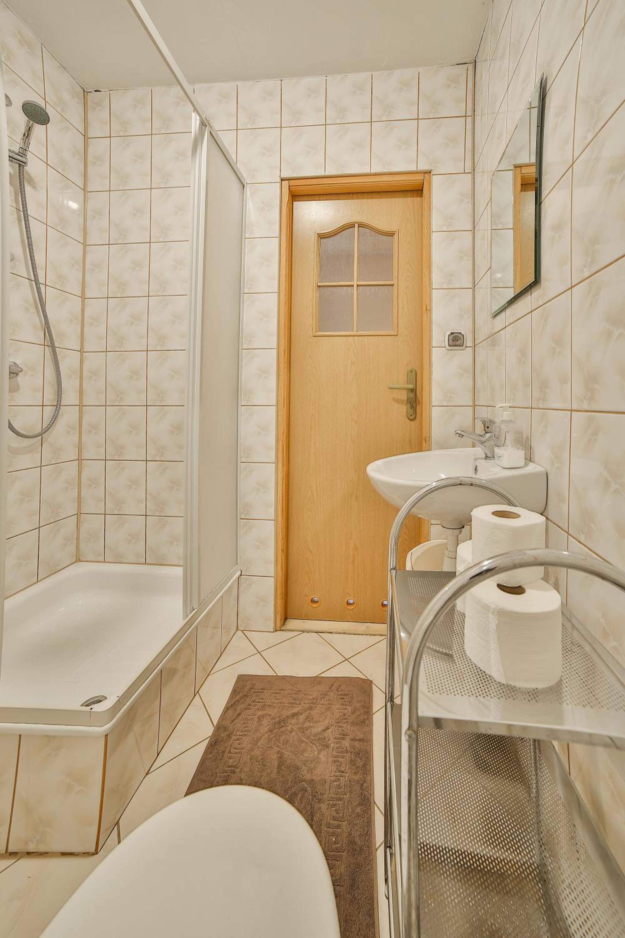 Standard Triple Room - Photo 2