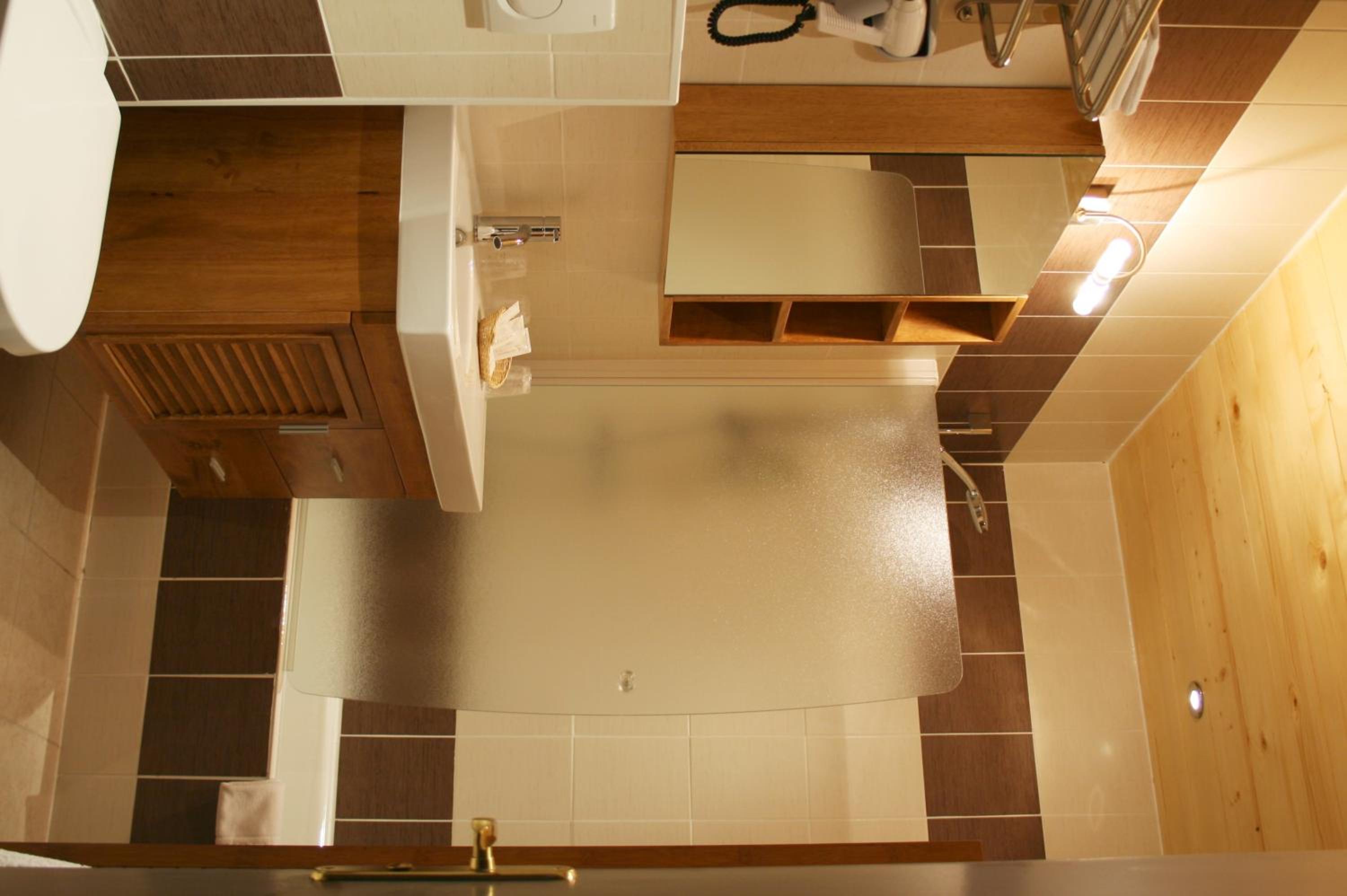 Quadruple Room - Photo 2