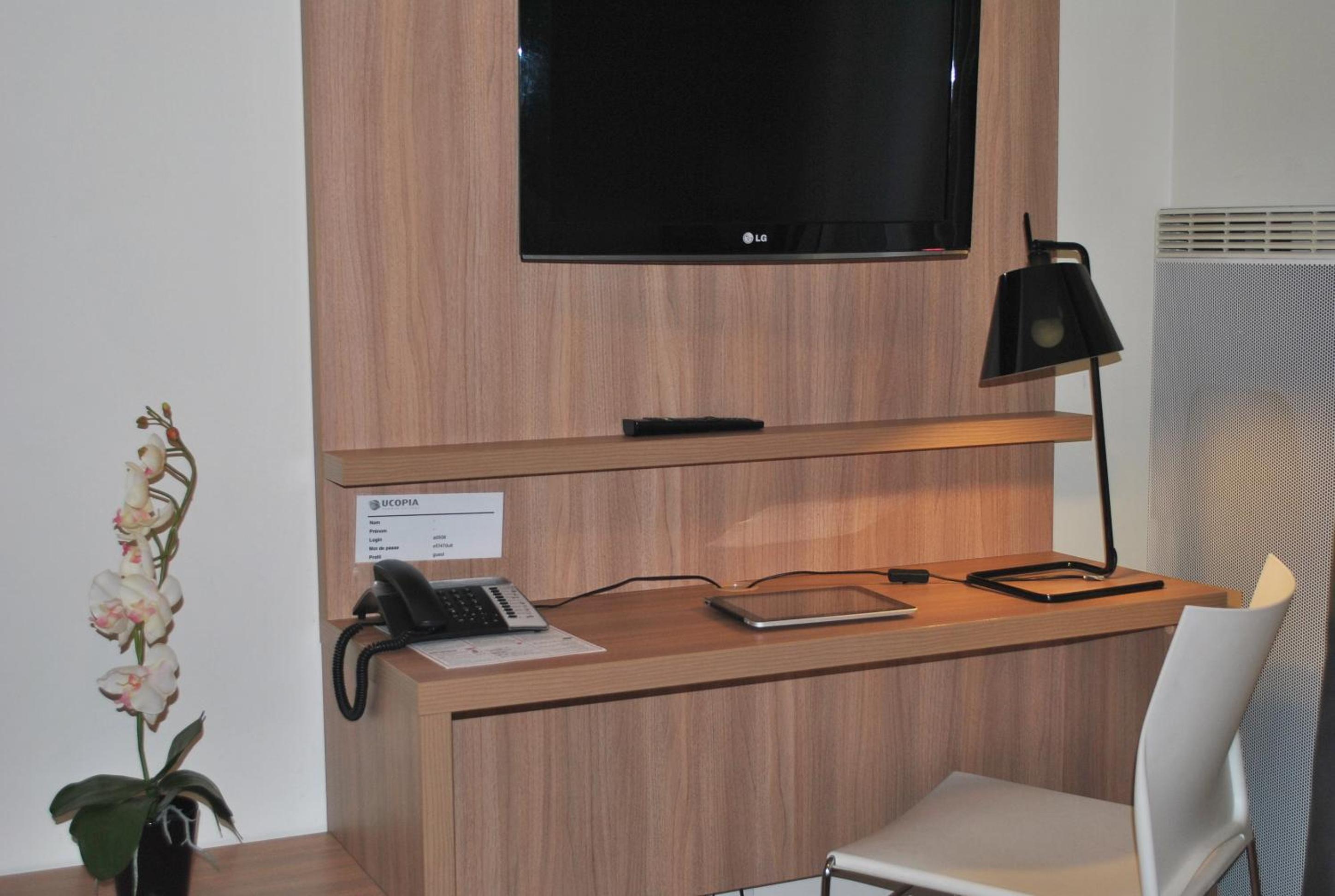 Studio (2 Adults) - Photo 18