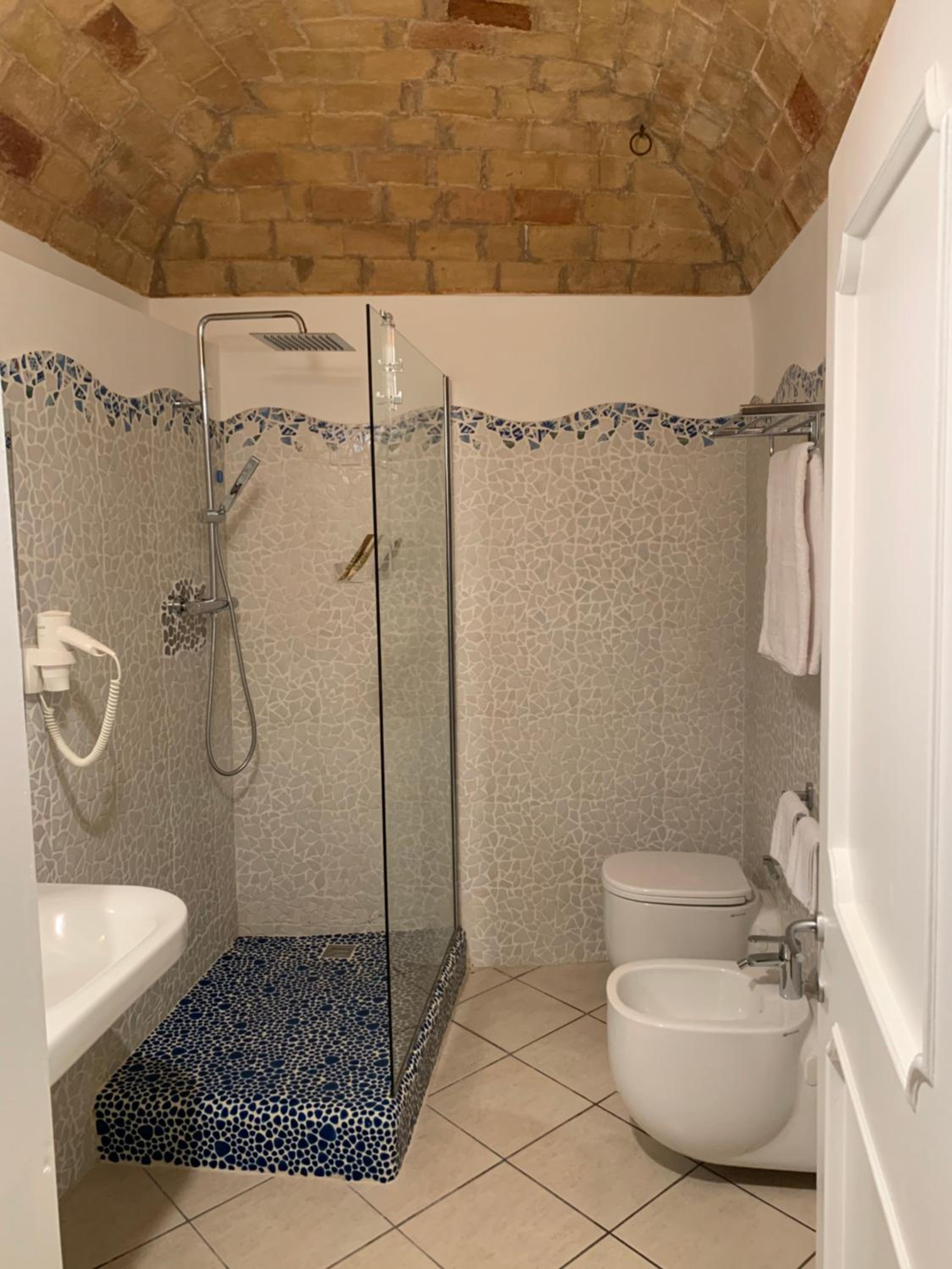 Quadruple Room photo 2
