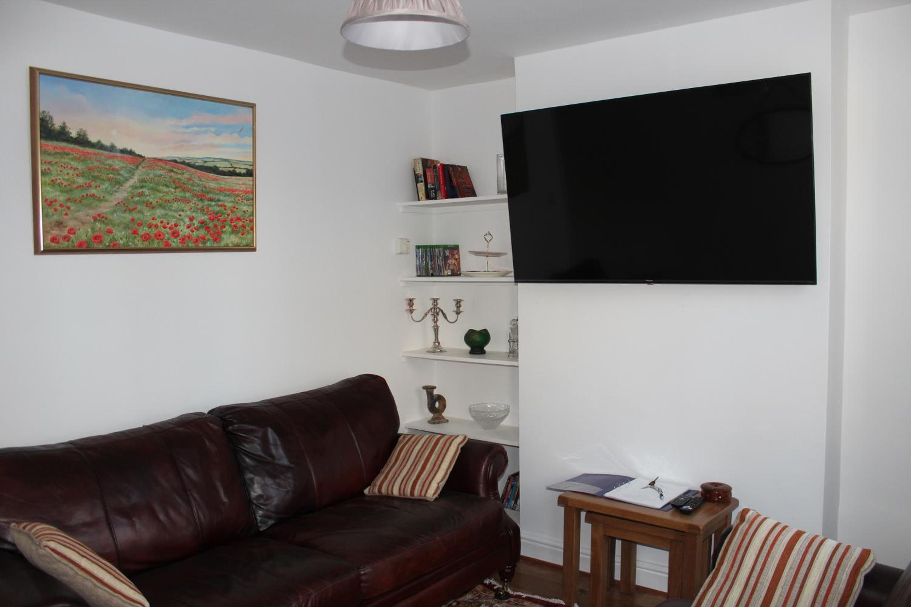 Two-Bedroom Cottage photo 1