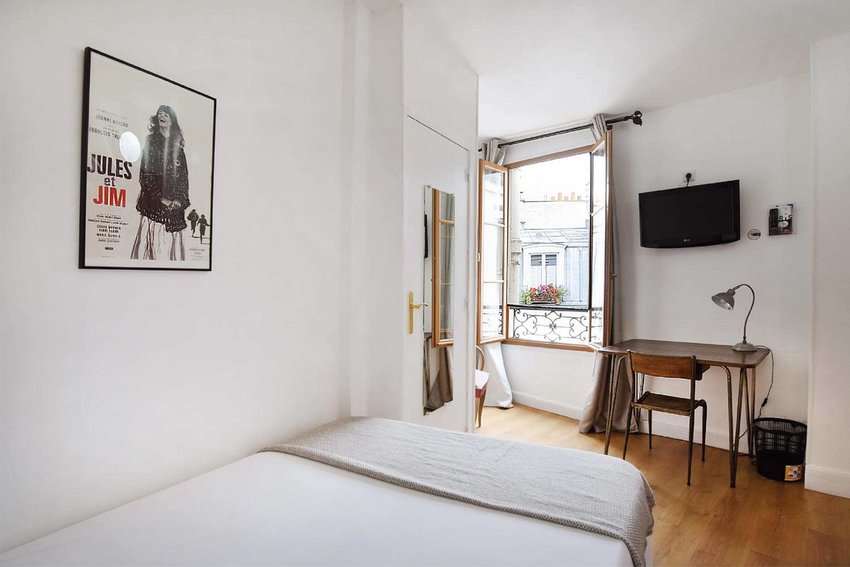 Single Room photo 3