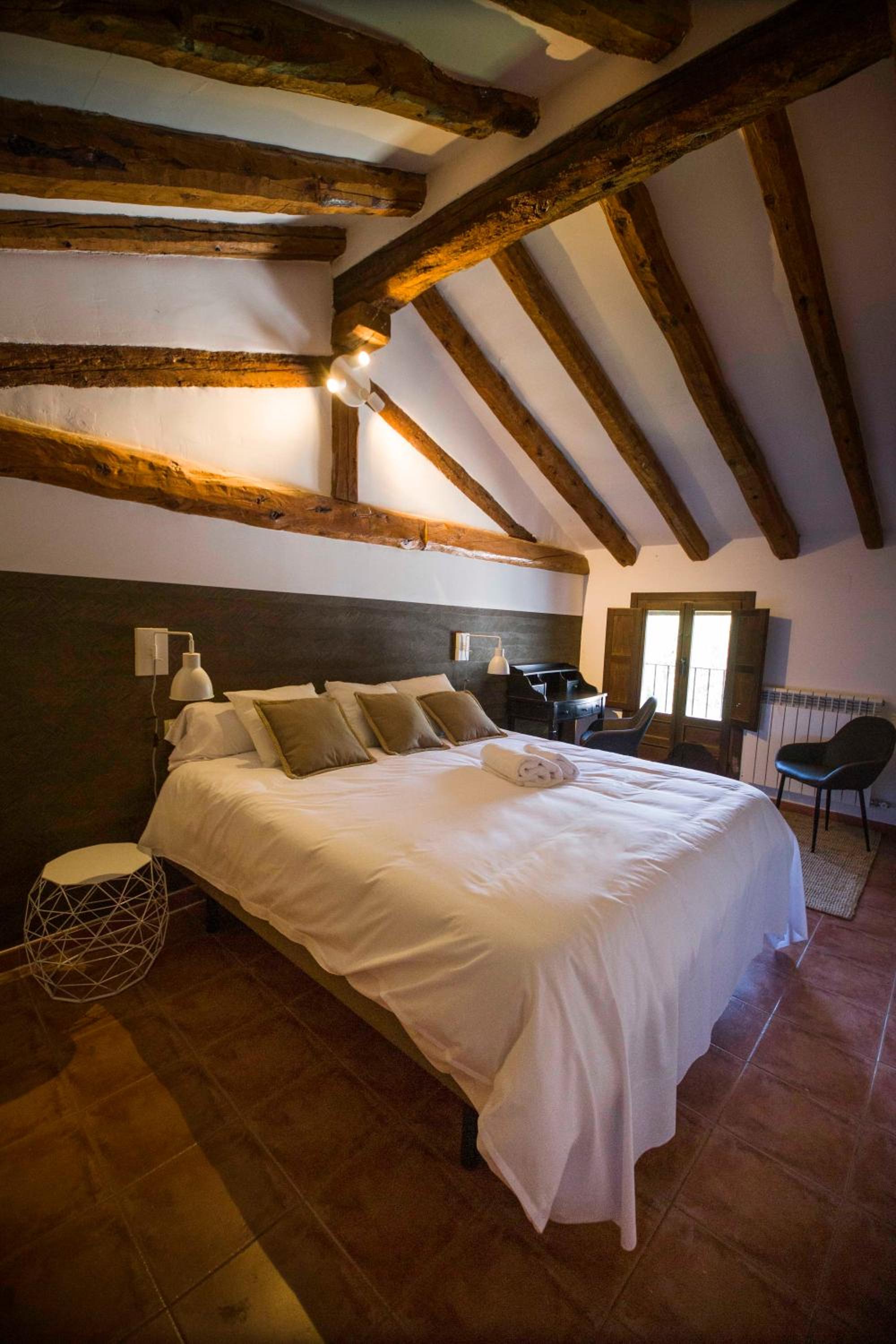 Double Room - Photo 1