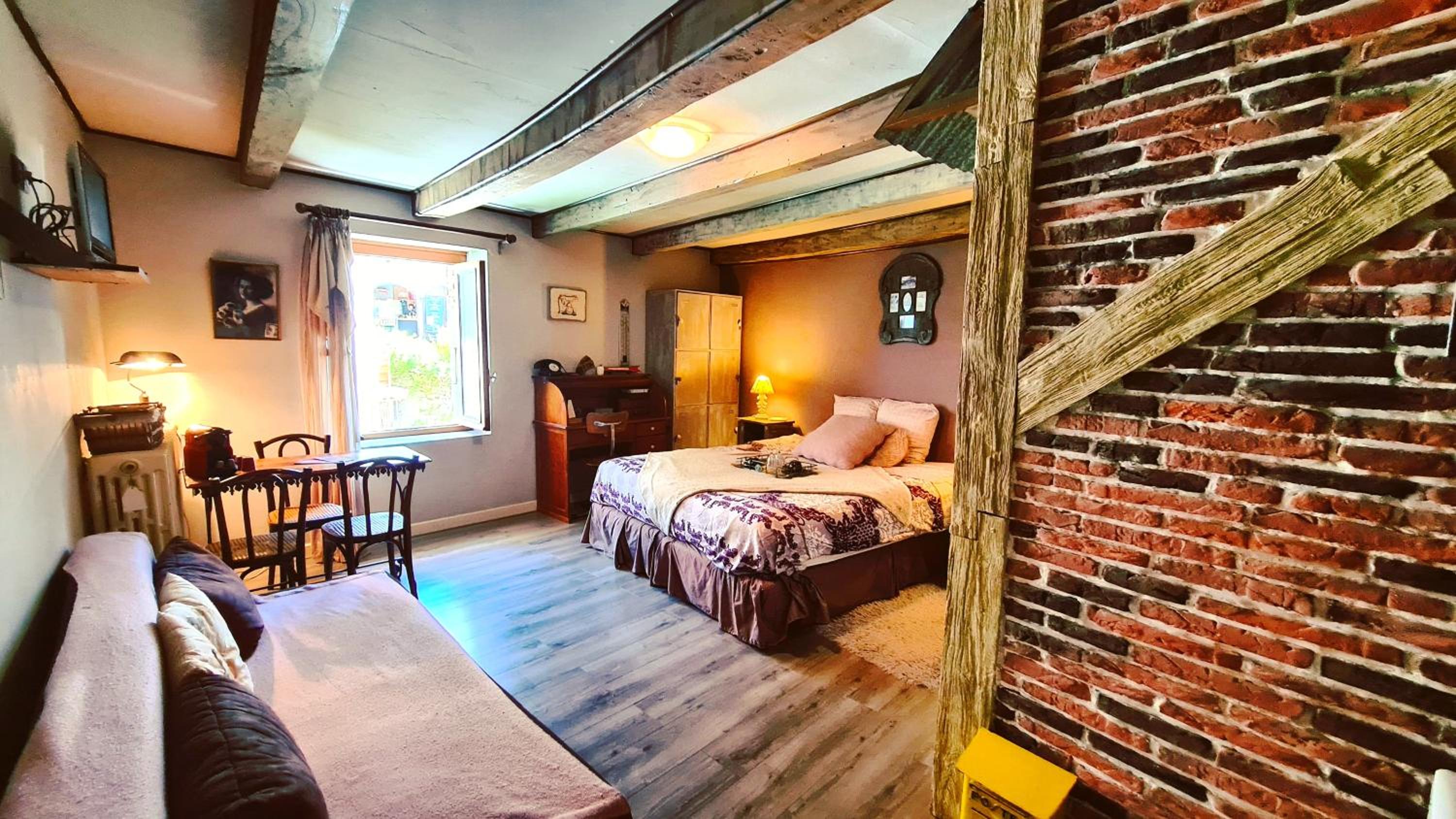 Quadruple Room - Photo 1