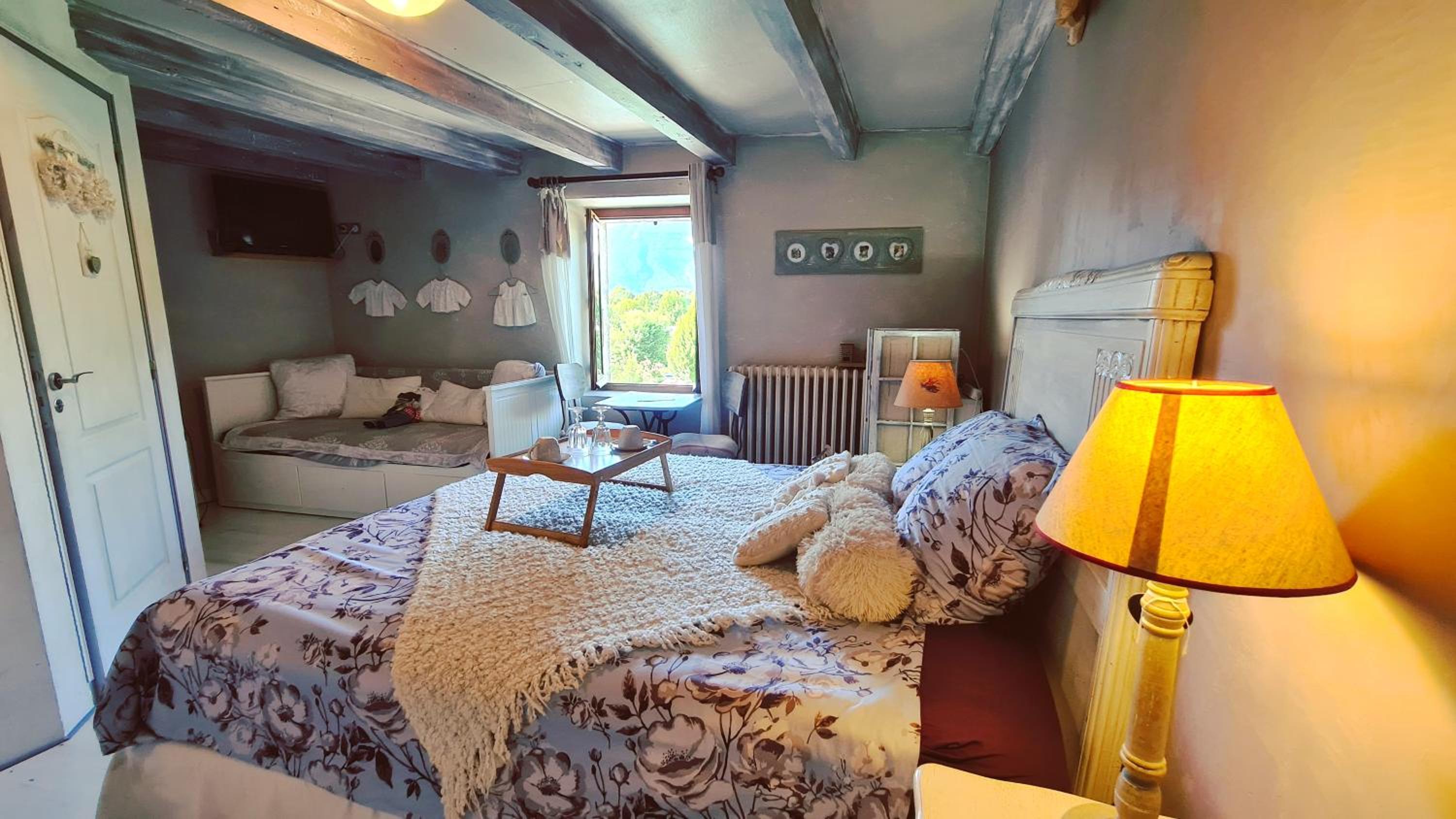 Quadruple Room with Lake View