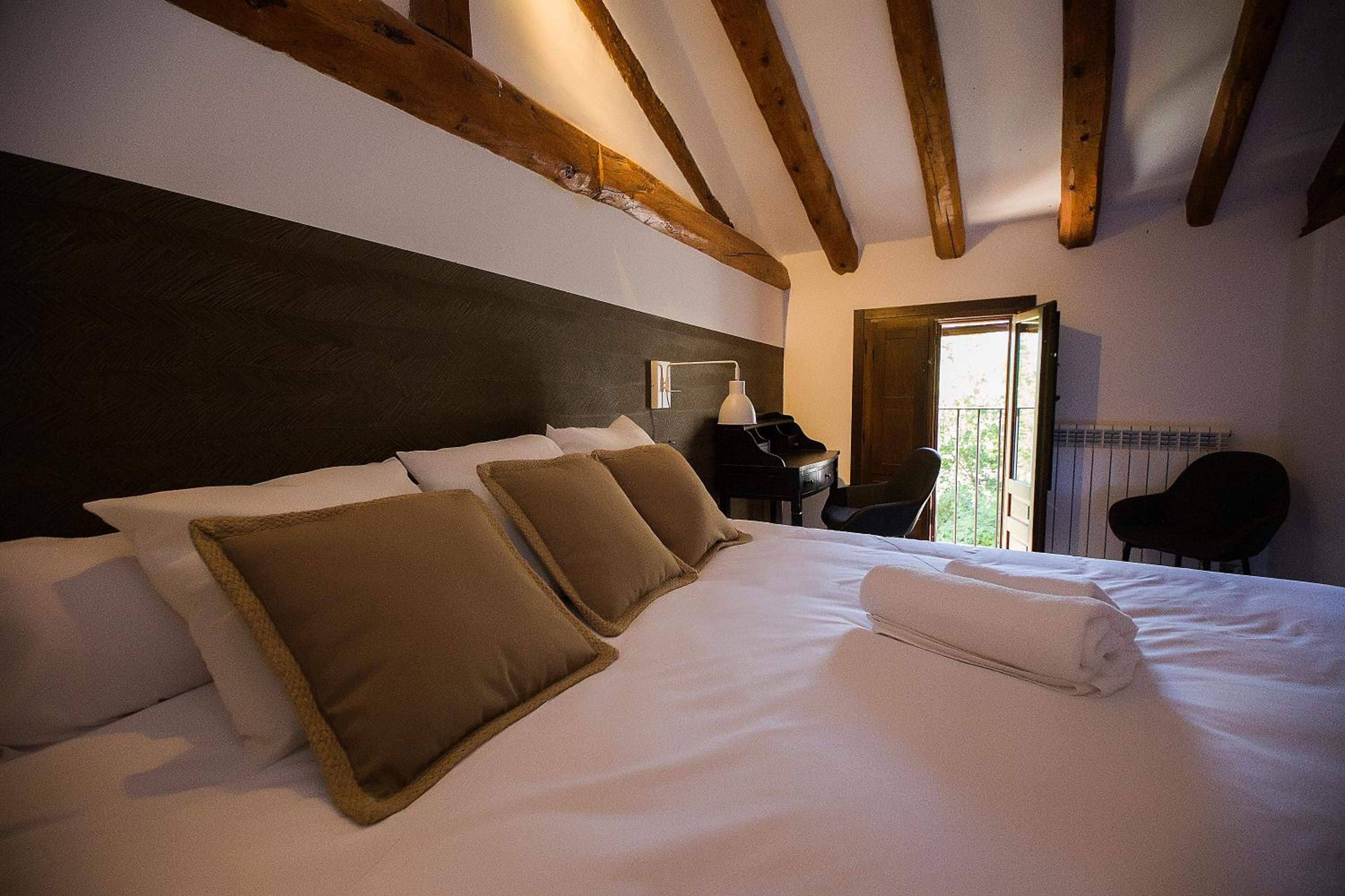 Double Room - Photo 4
