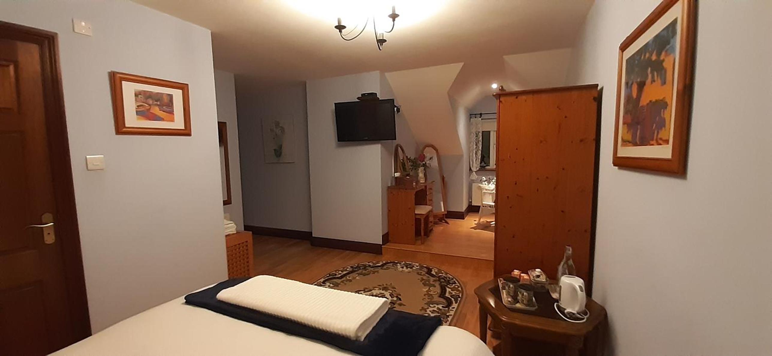 King Room with Sea View - Photo 14