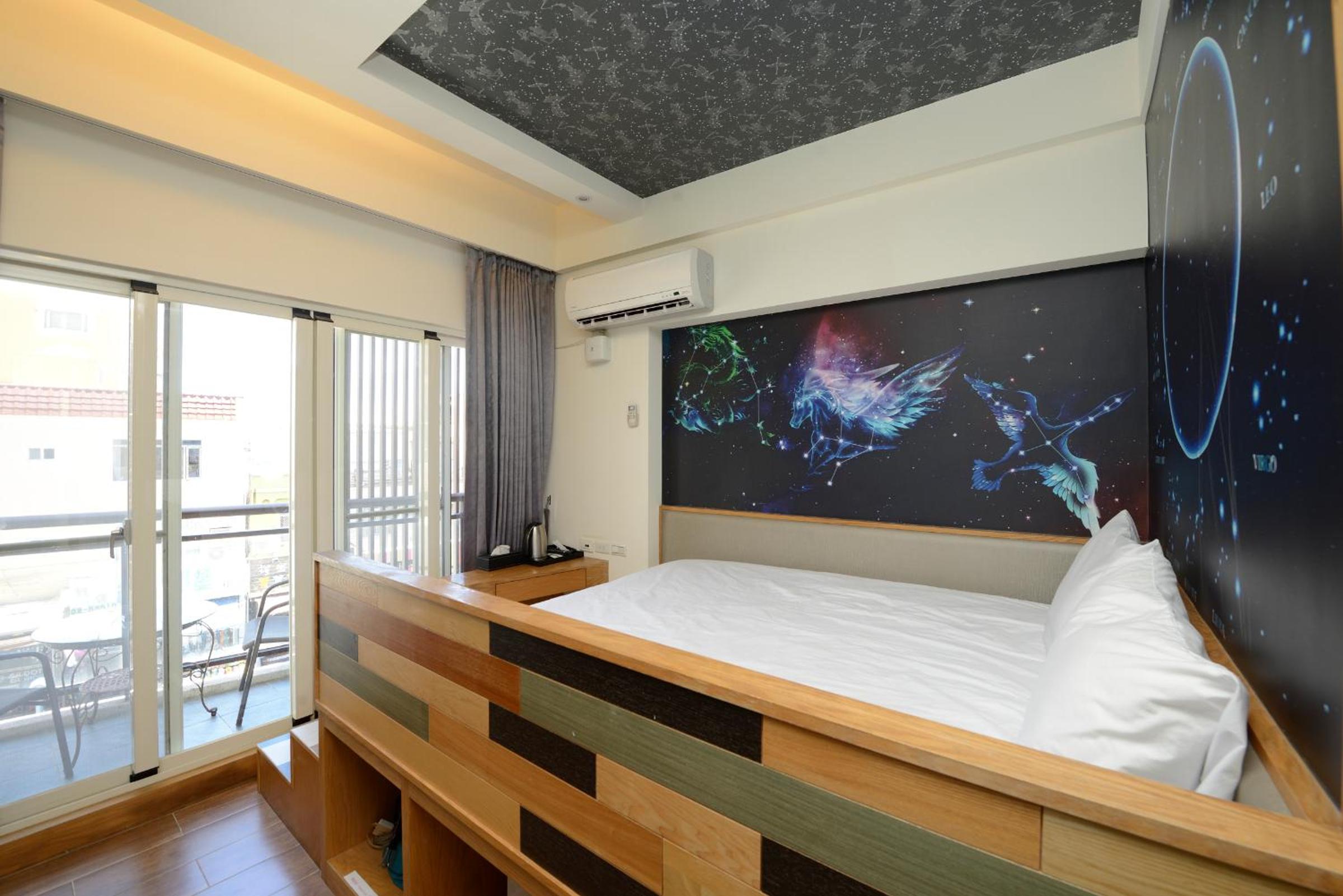 Double Room with Balcony photo 3