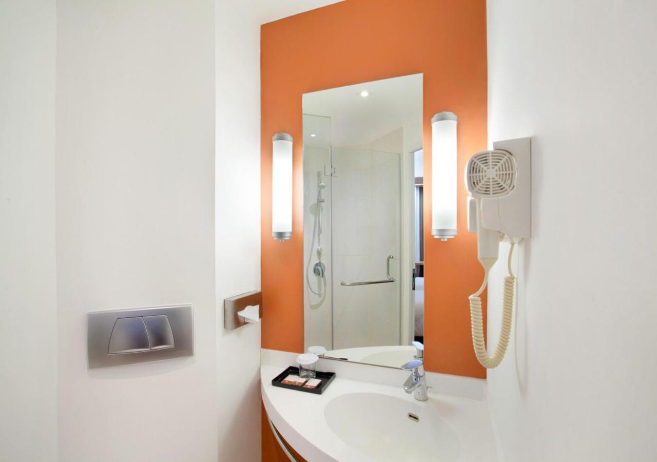 Standard Queen Room - Photo 3