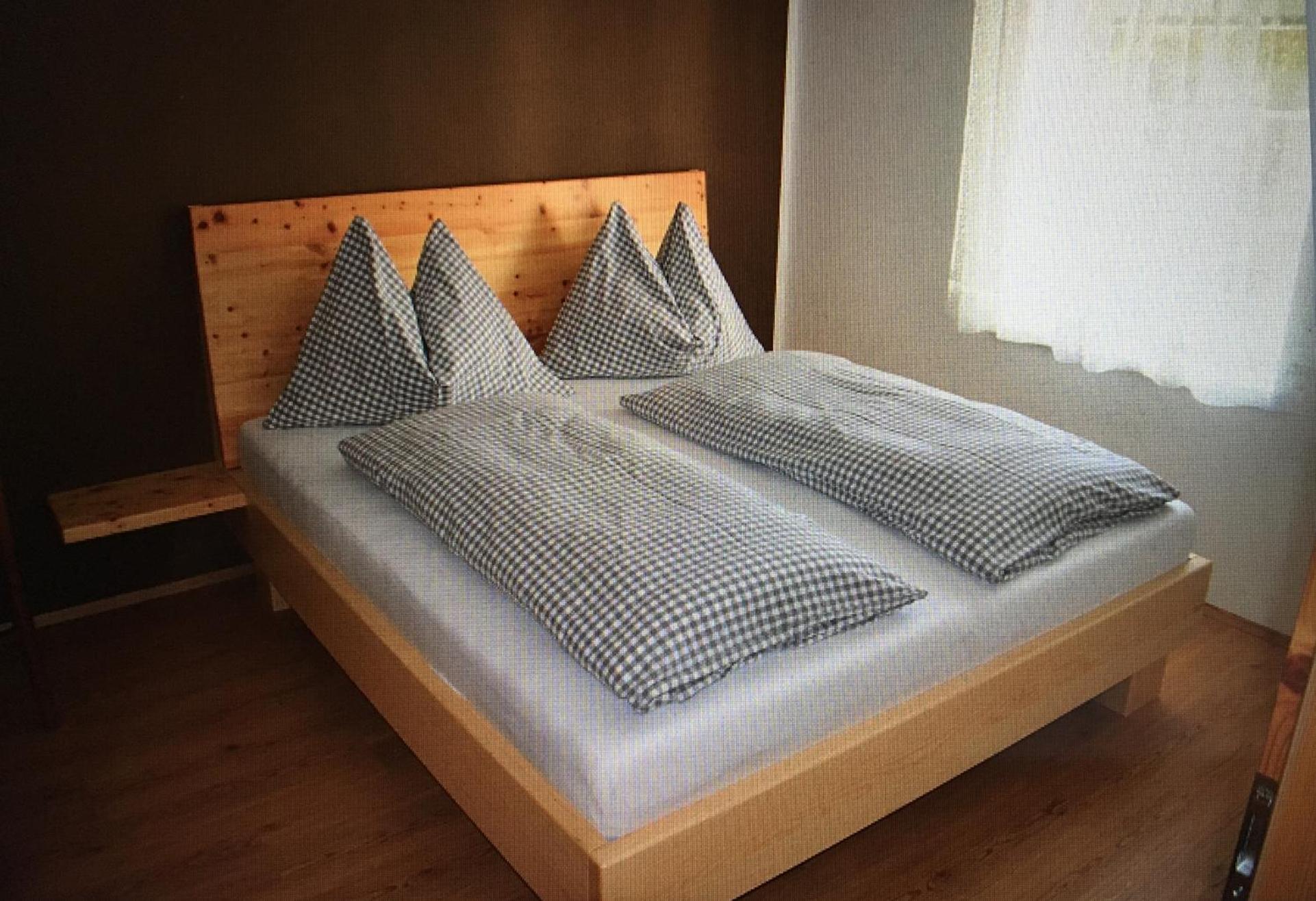 Apartment with Mountain View photo 1