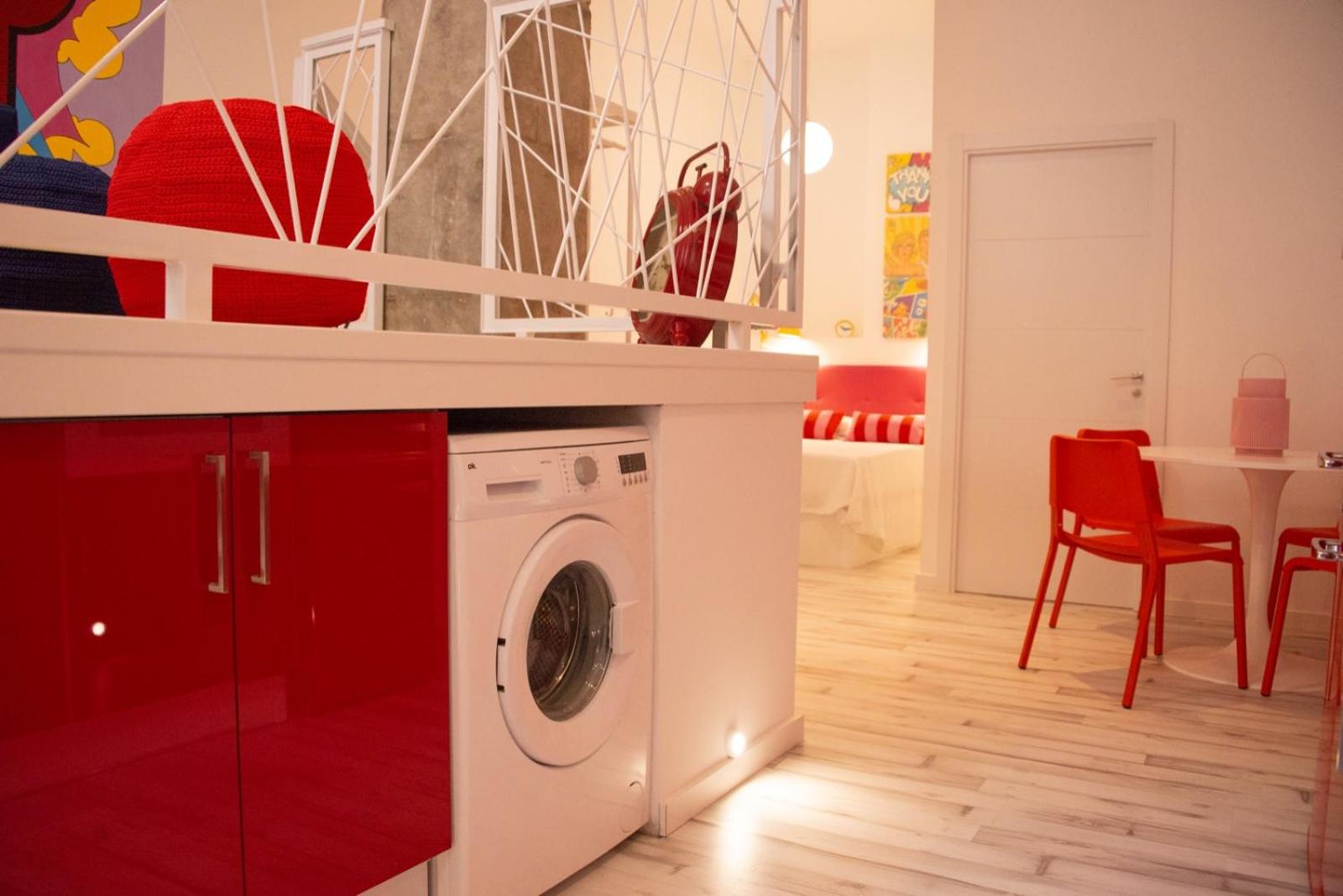 One-Bedroom Apartment - Photo 28