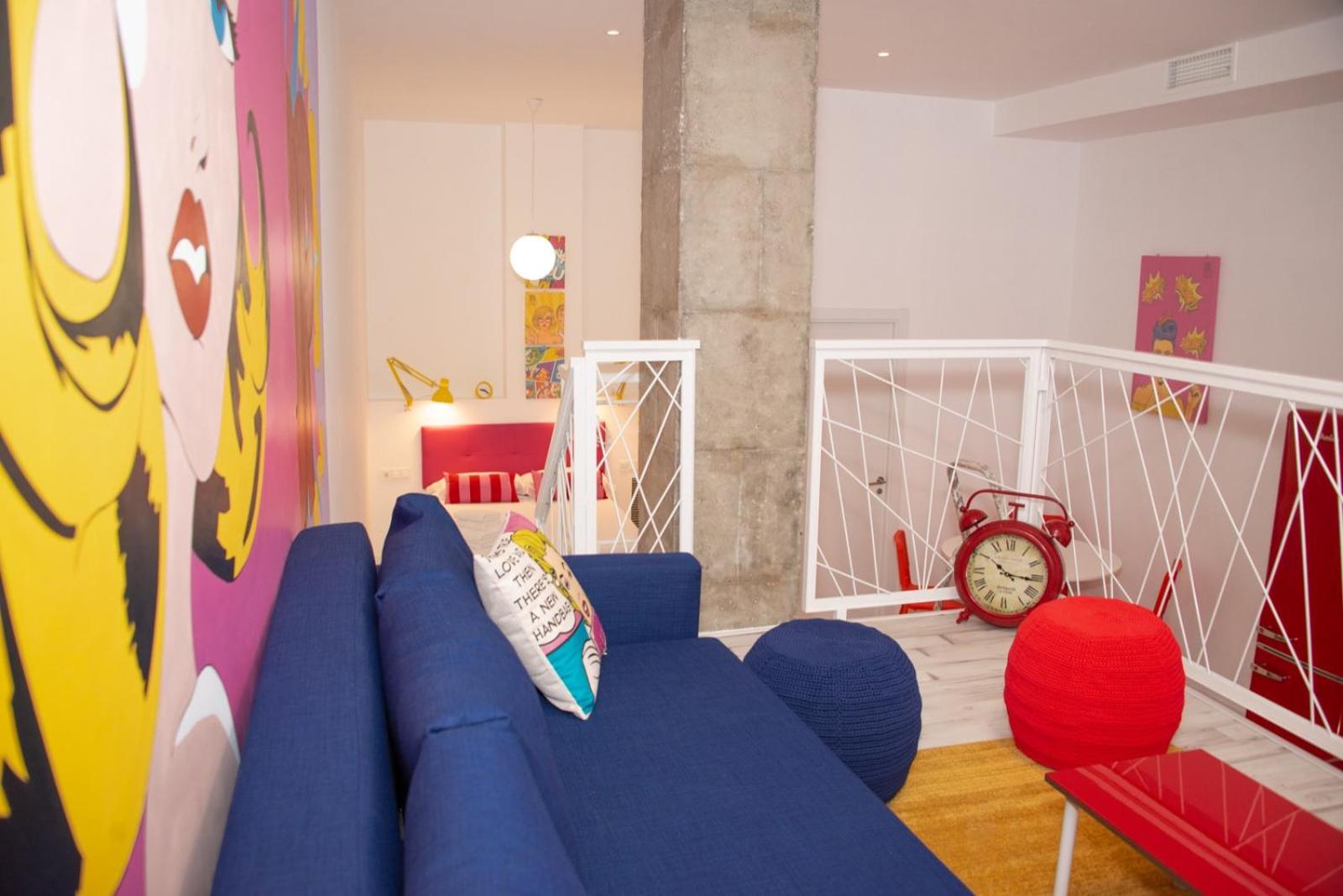 One-Bedroom Apartment - Photo 12