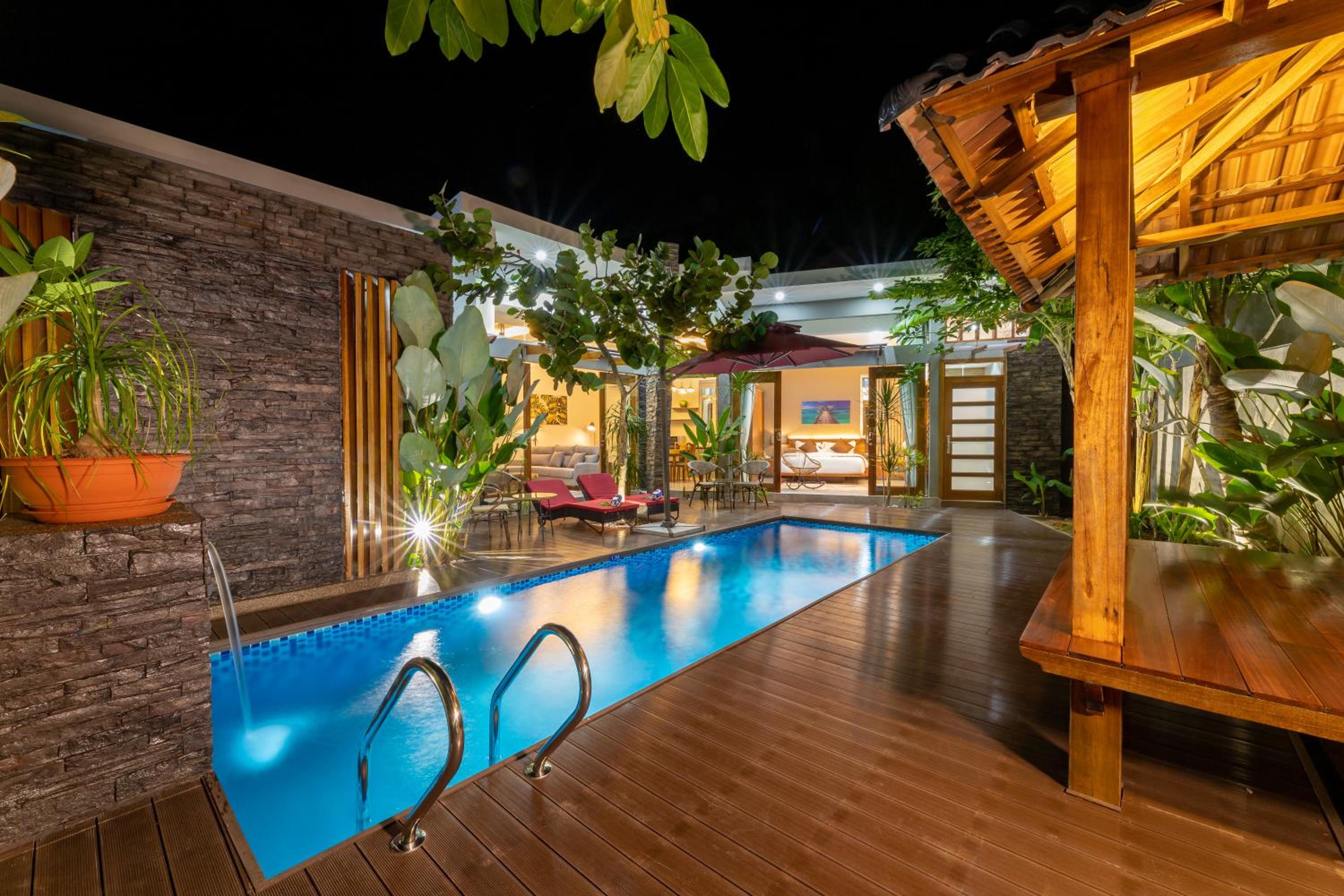 Executive Villa - Photo 3
