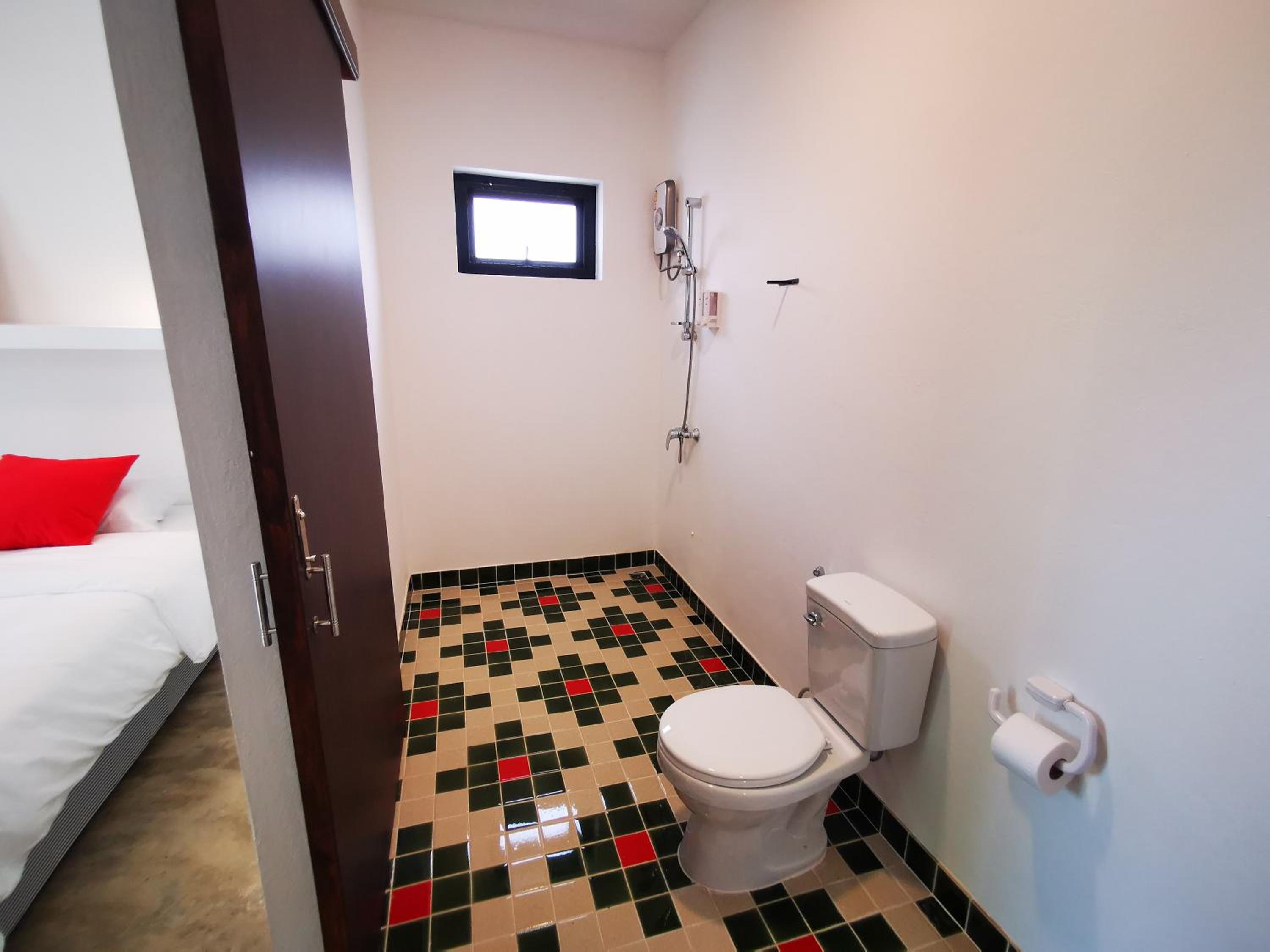 Studio Apartment photo 2