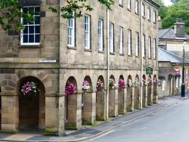 Deluxe Double Room with Bath - Photo 9