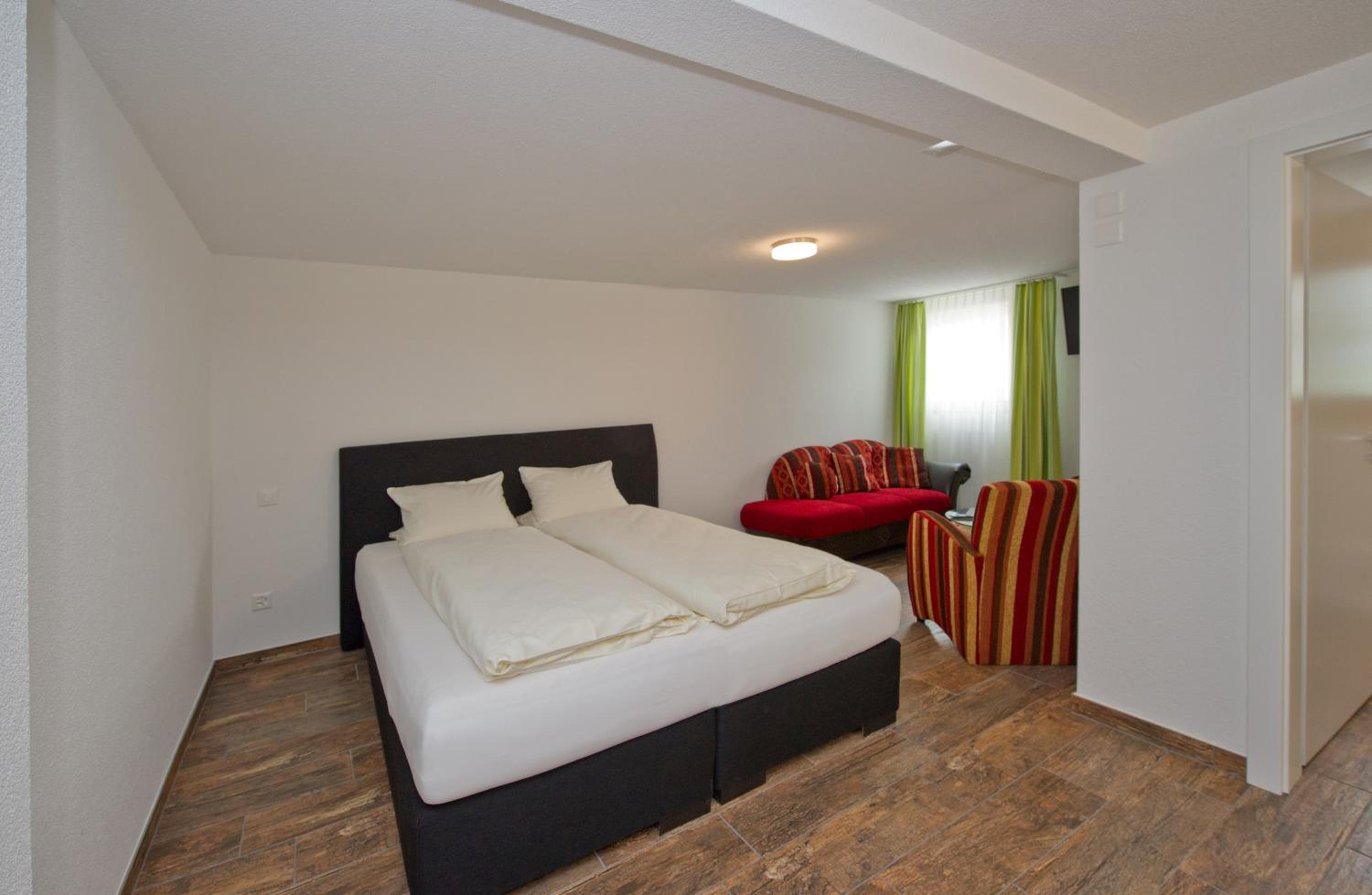 Double Room - Photo 3