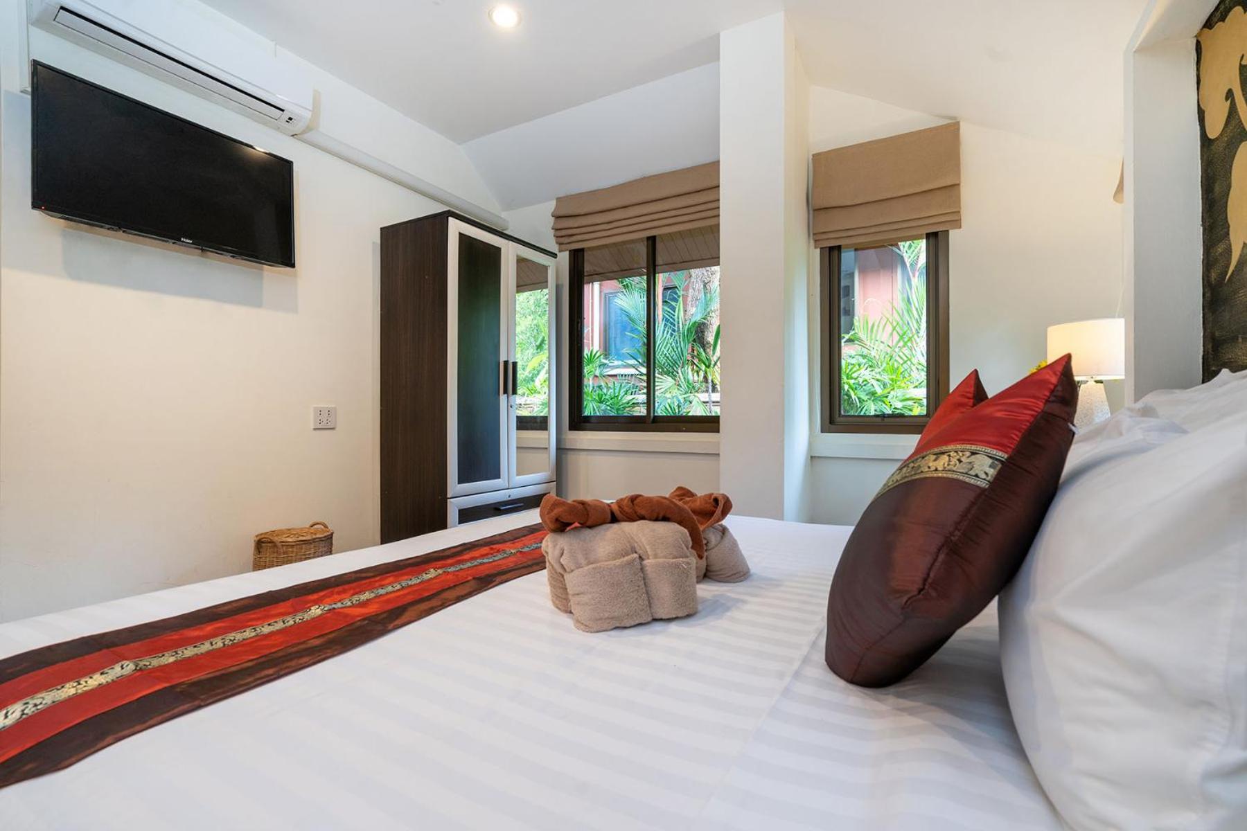 1 Bedroom Suite Private Pool Villa With Bathtub (Free airport pick up minimum 3 nights, 25% discount on food and beverages) photo 1