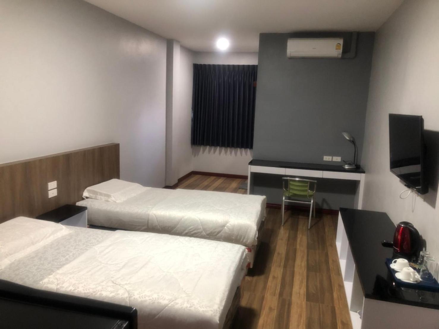 Deluxe Twin Room - Photo 1