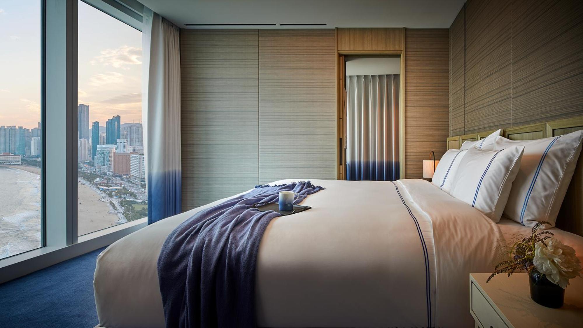 Premier Suite Double Room with Ocean View - Photo 1