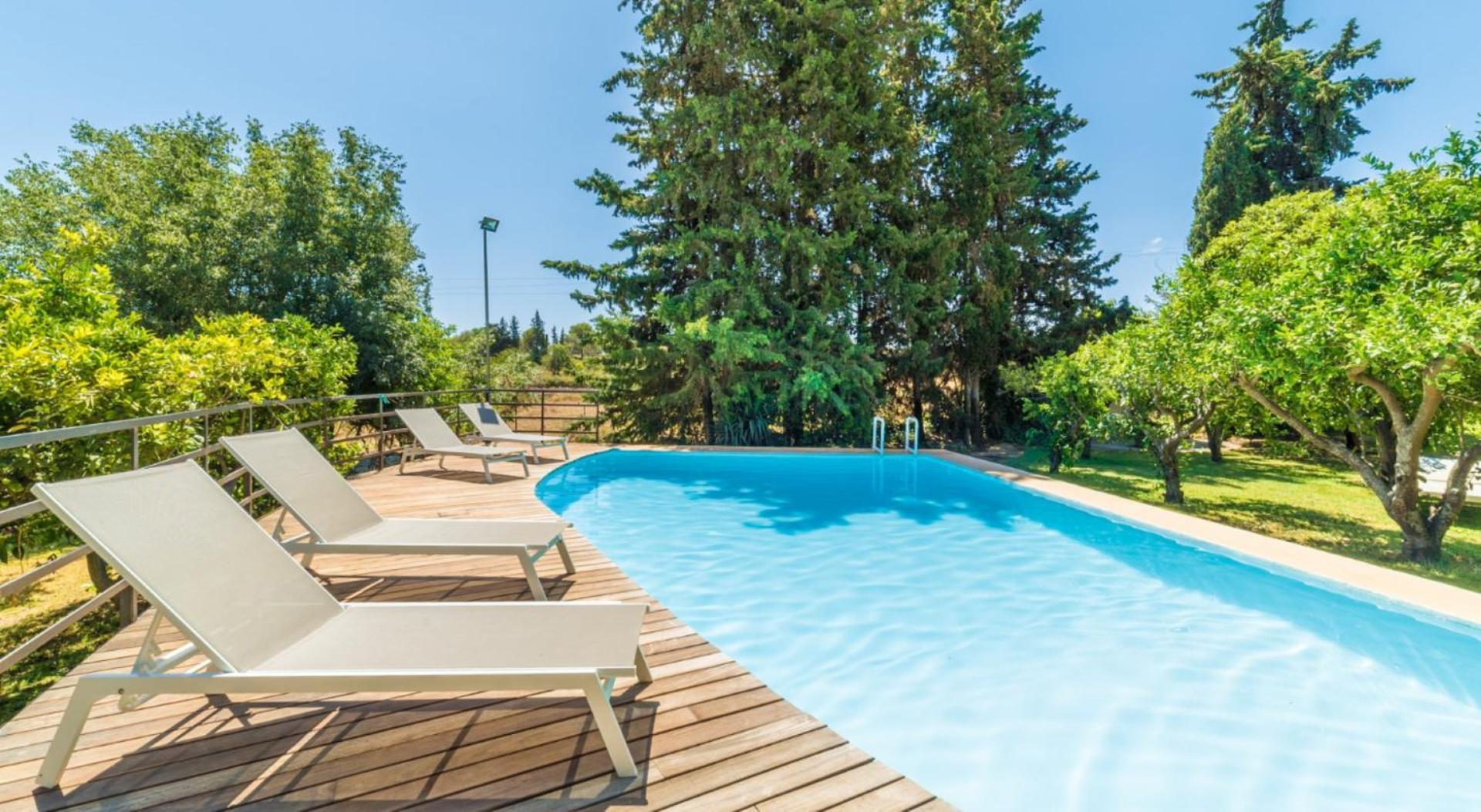 Villa with Garden View - Photo 33
