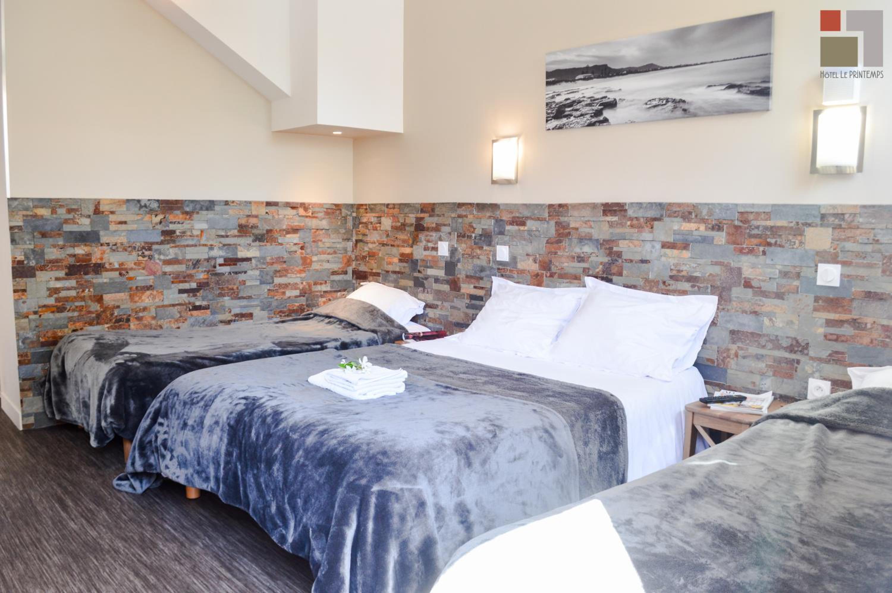Family Room (4 People) - Disabled Access photo 2