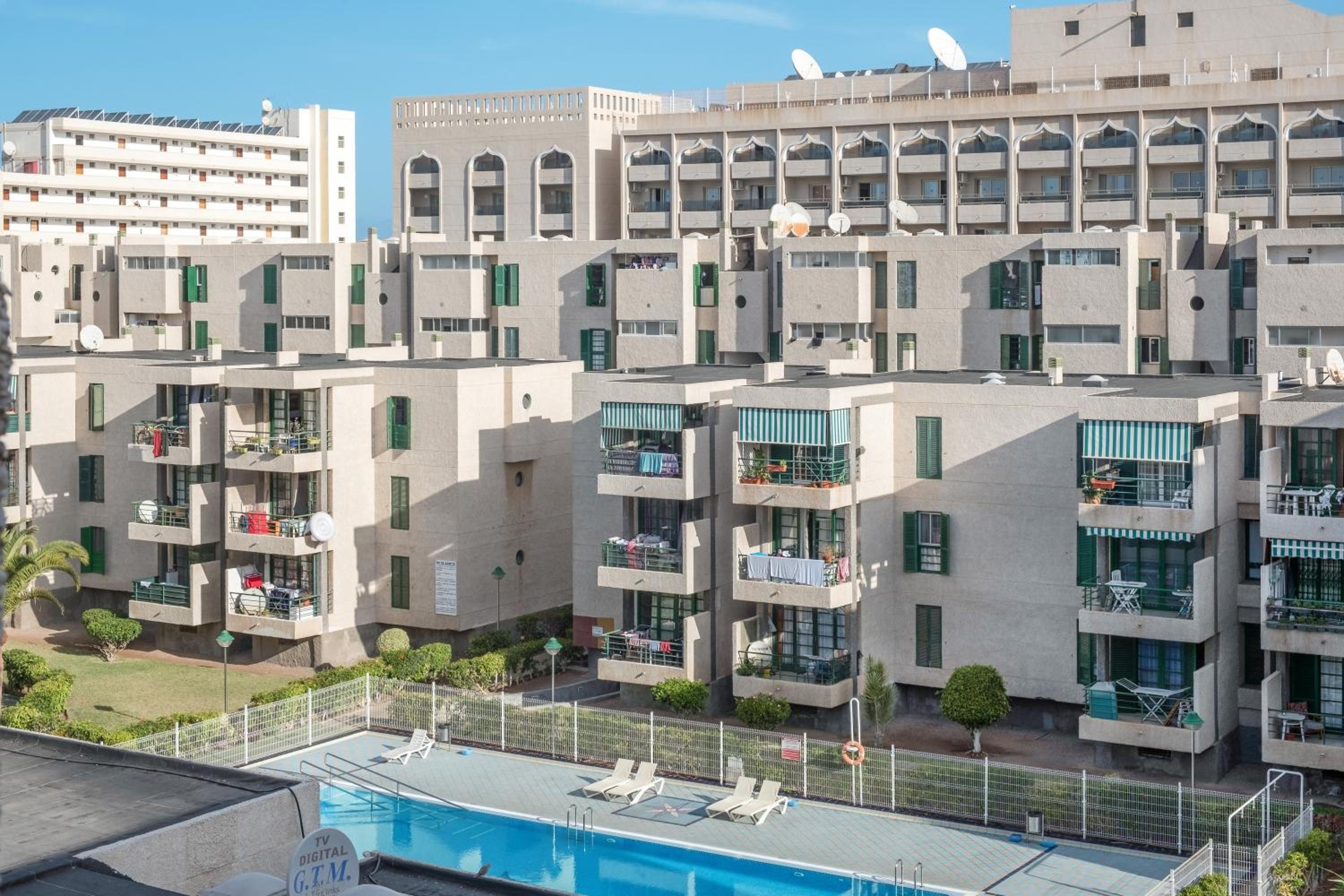 Apartment with Terrace