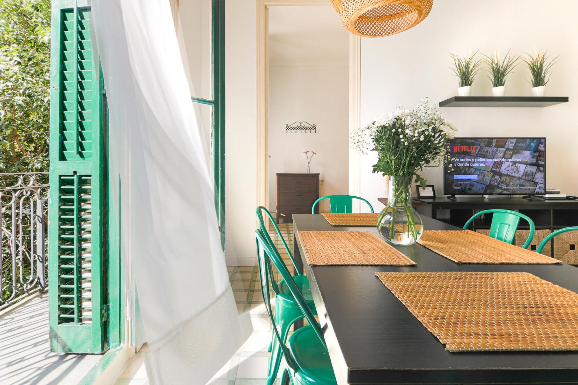 Three-Bedroom Apartment - Valencia, 184 photo 2