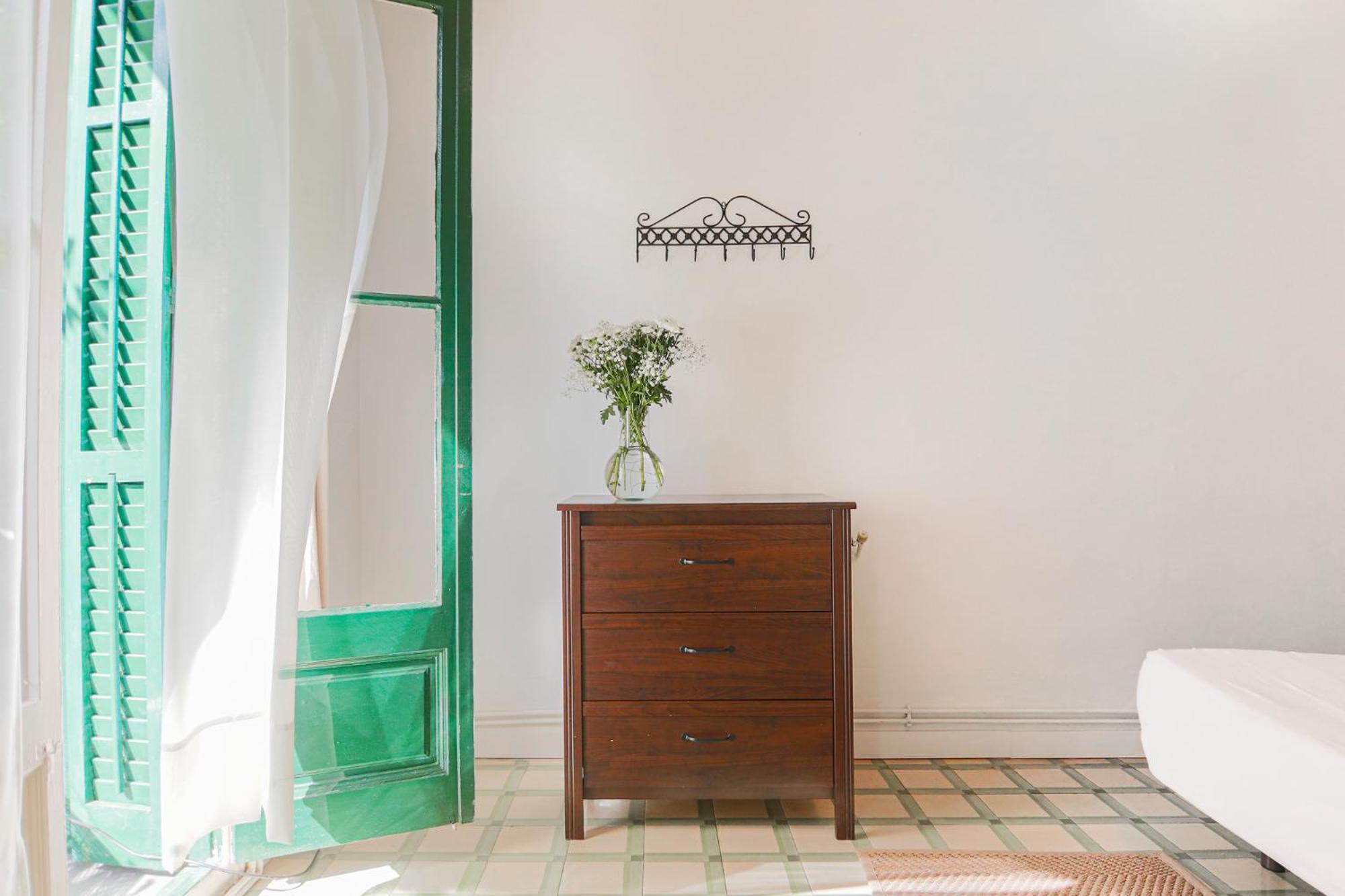 Three-Bedroom Apartment - Valencia, 184 photo 1