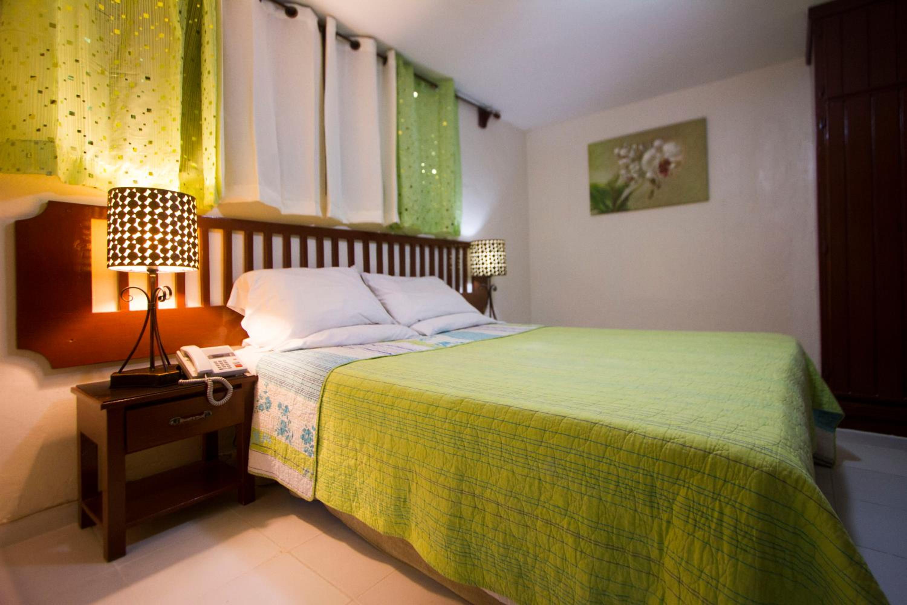 King Room with Balcony photo 1