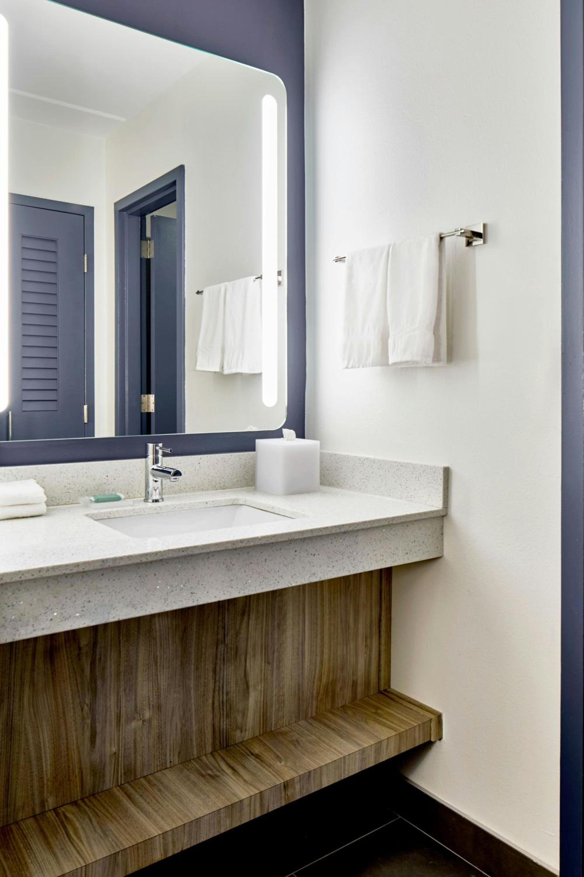 Courtyard by Marriott Atlanta Windy Hill/Ballpark, Billede 9
