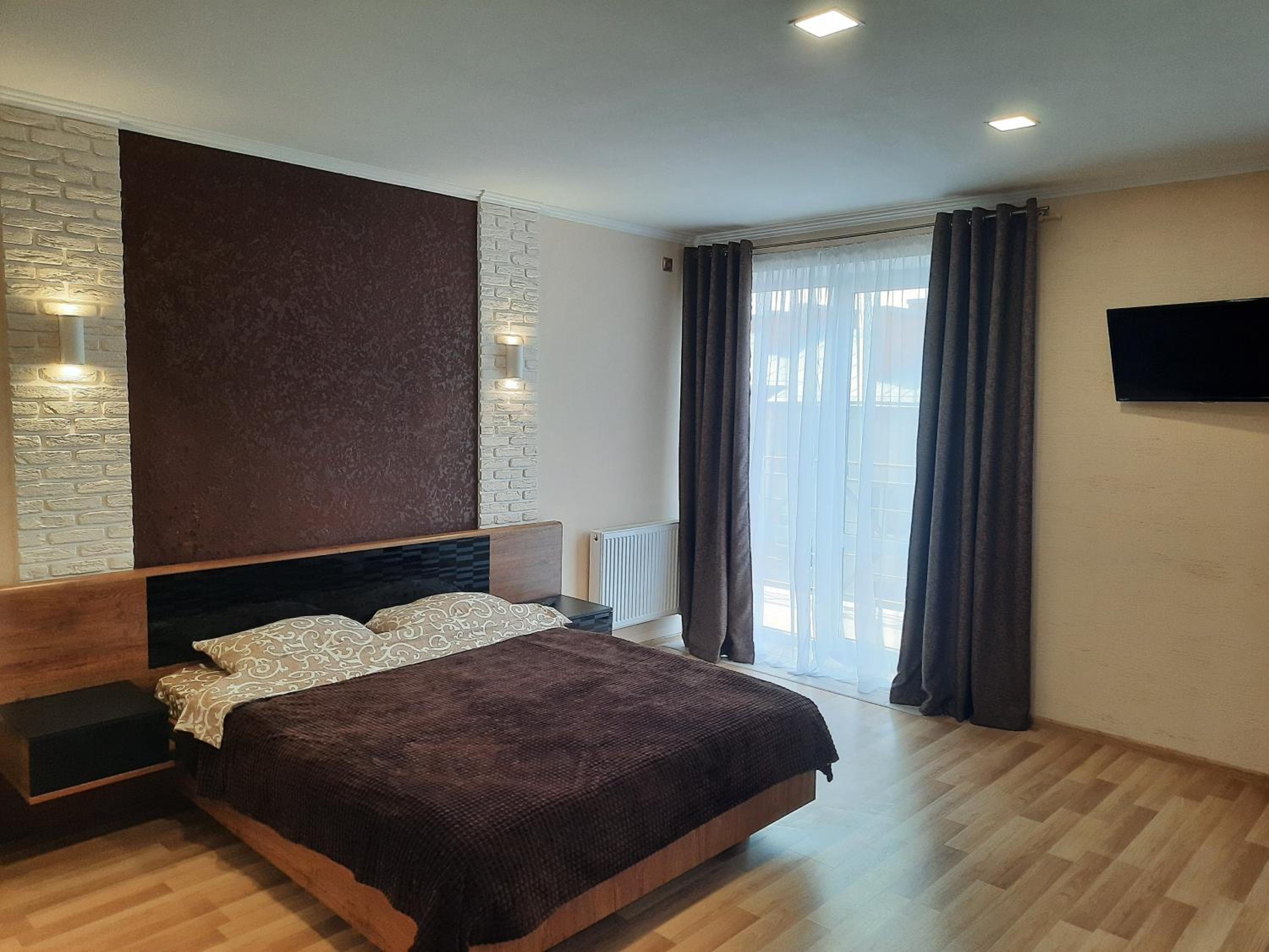 Studio Apartment photo 1