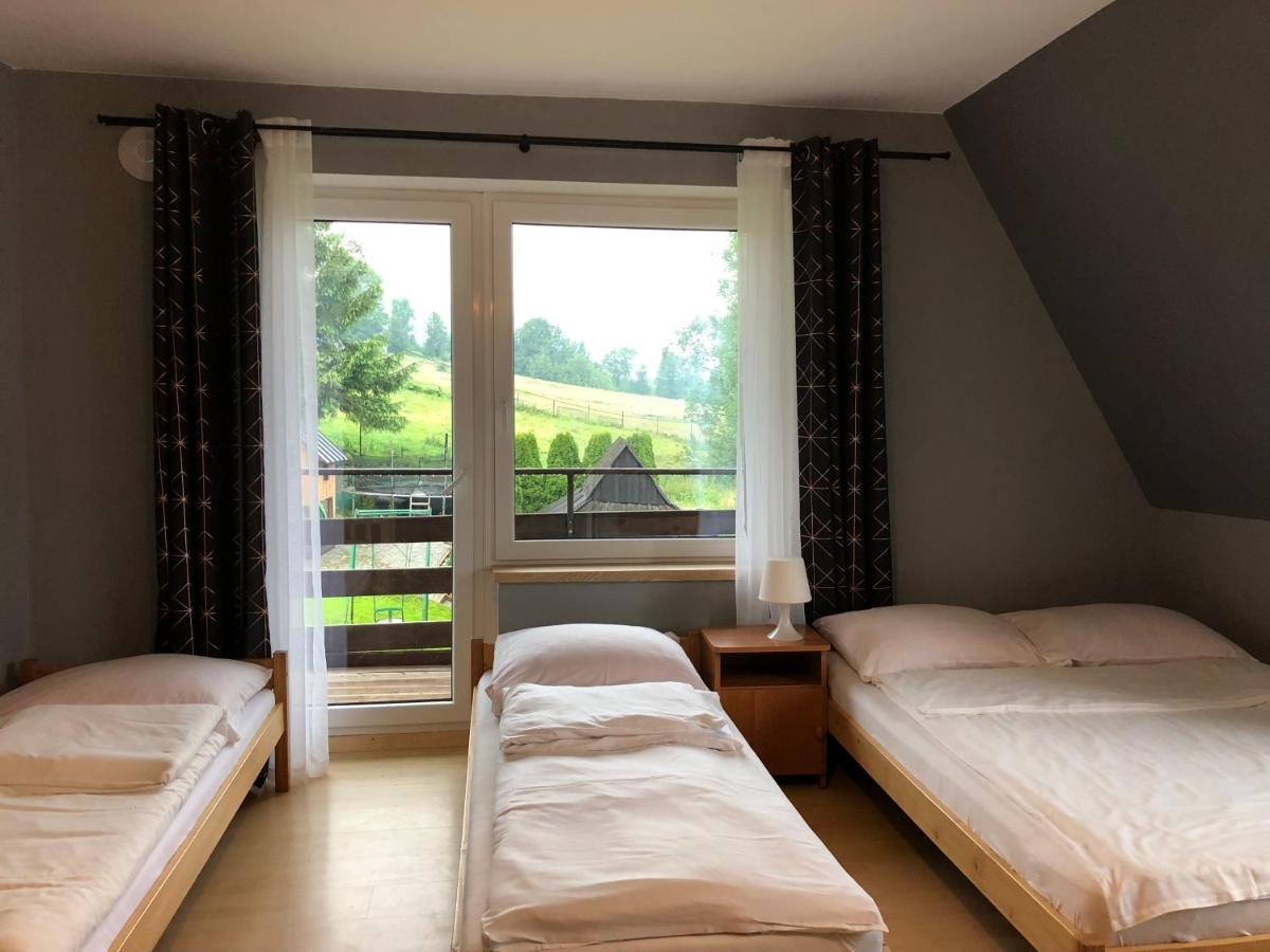 Quadruple Room with Mountain View photo 2