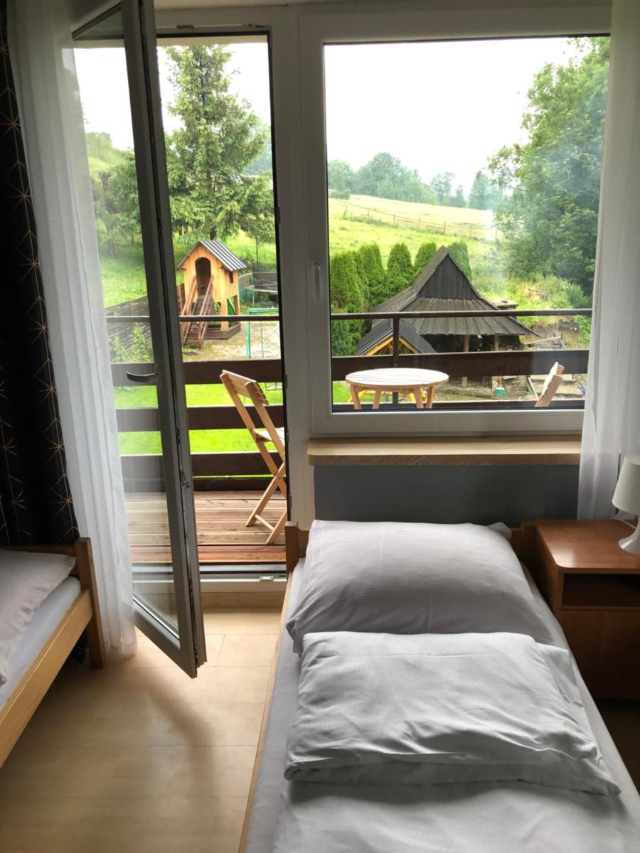 Quadruple Room with Mountain View photo 1