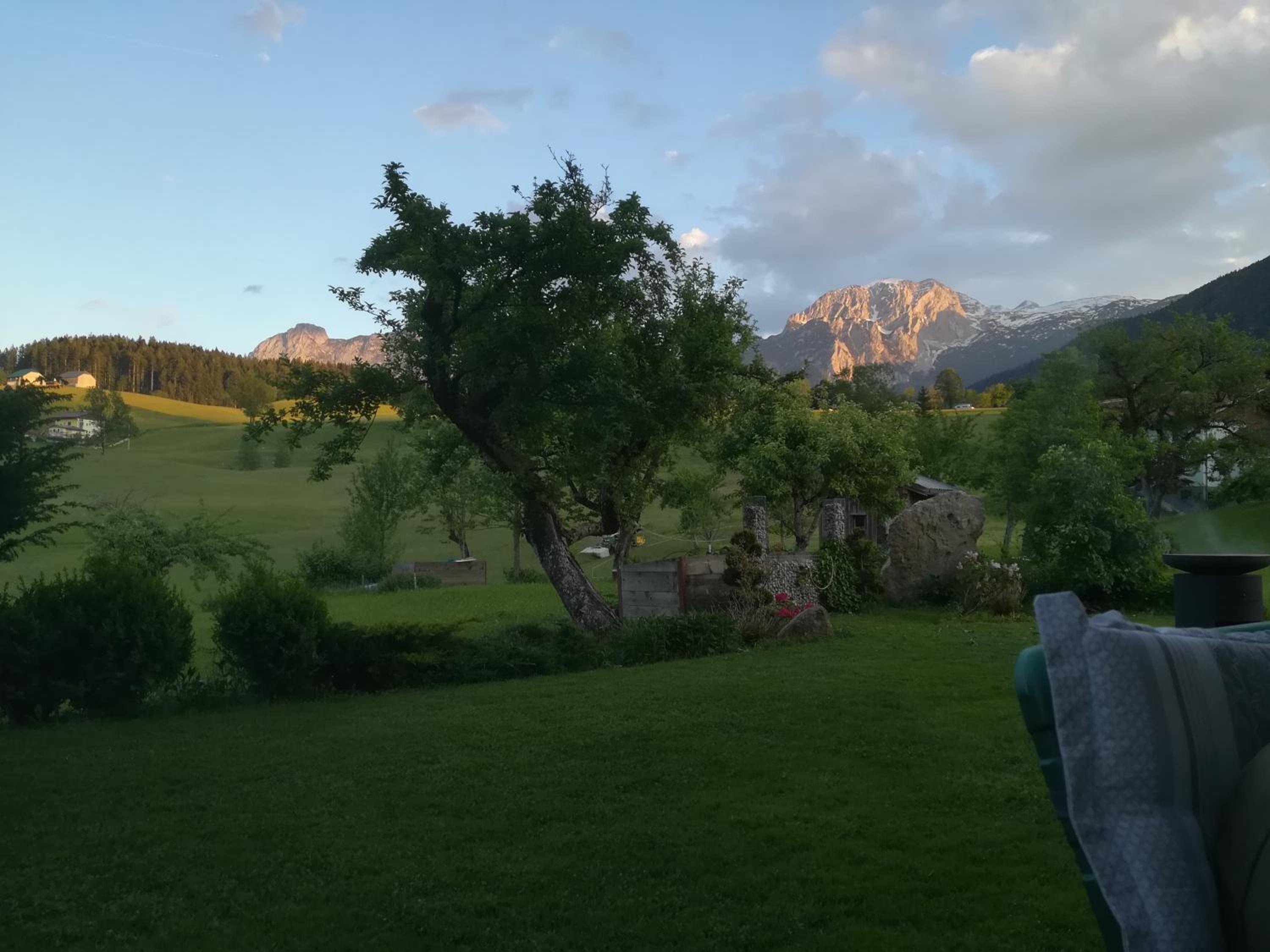 Chalet (6-8 Adults) photo 3