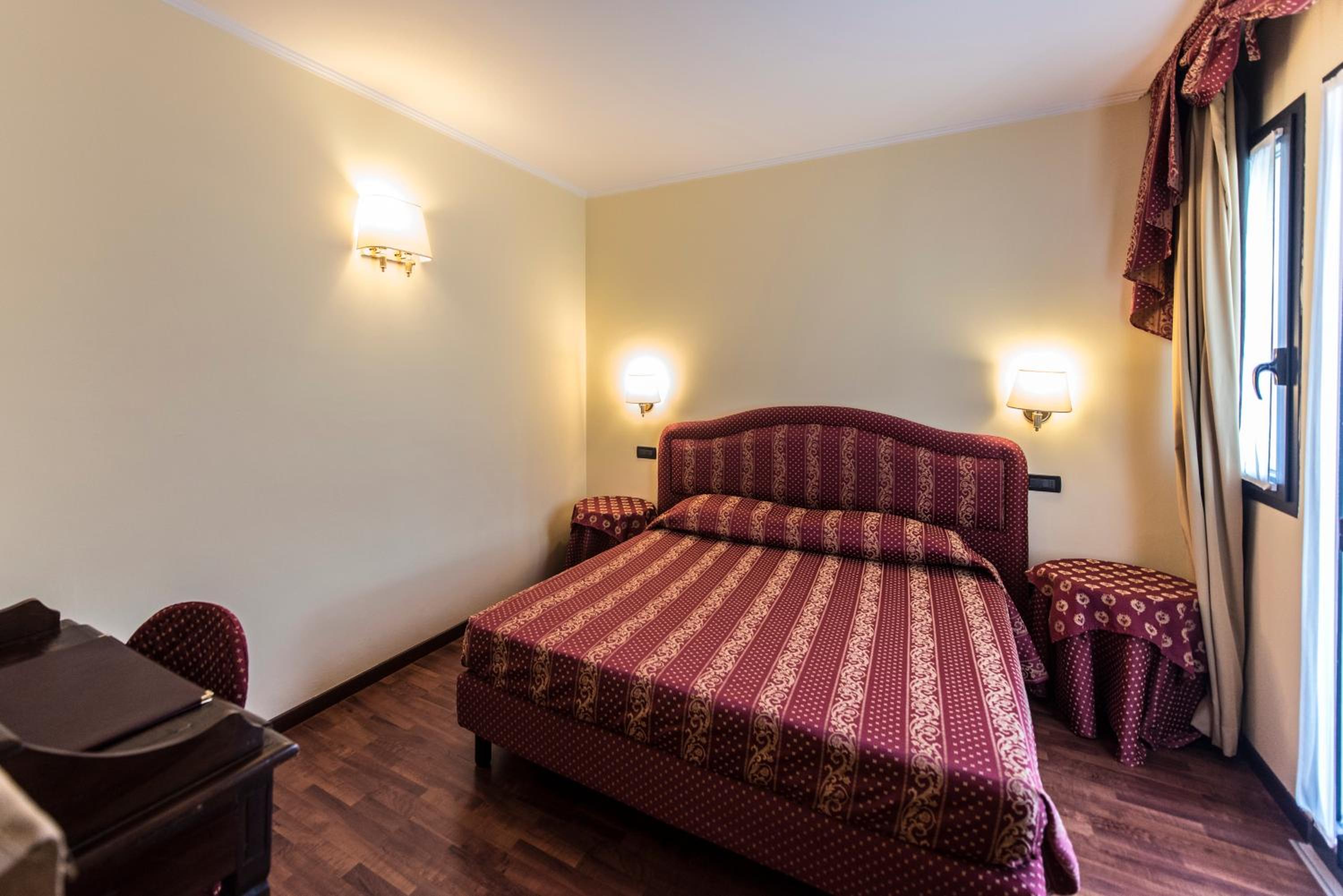 Junior Suite - Photo 5