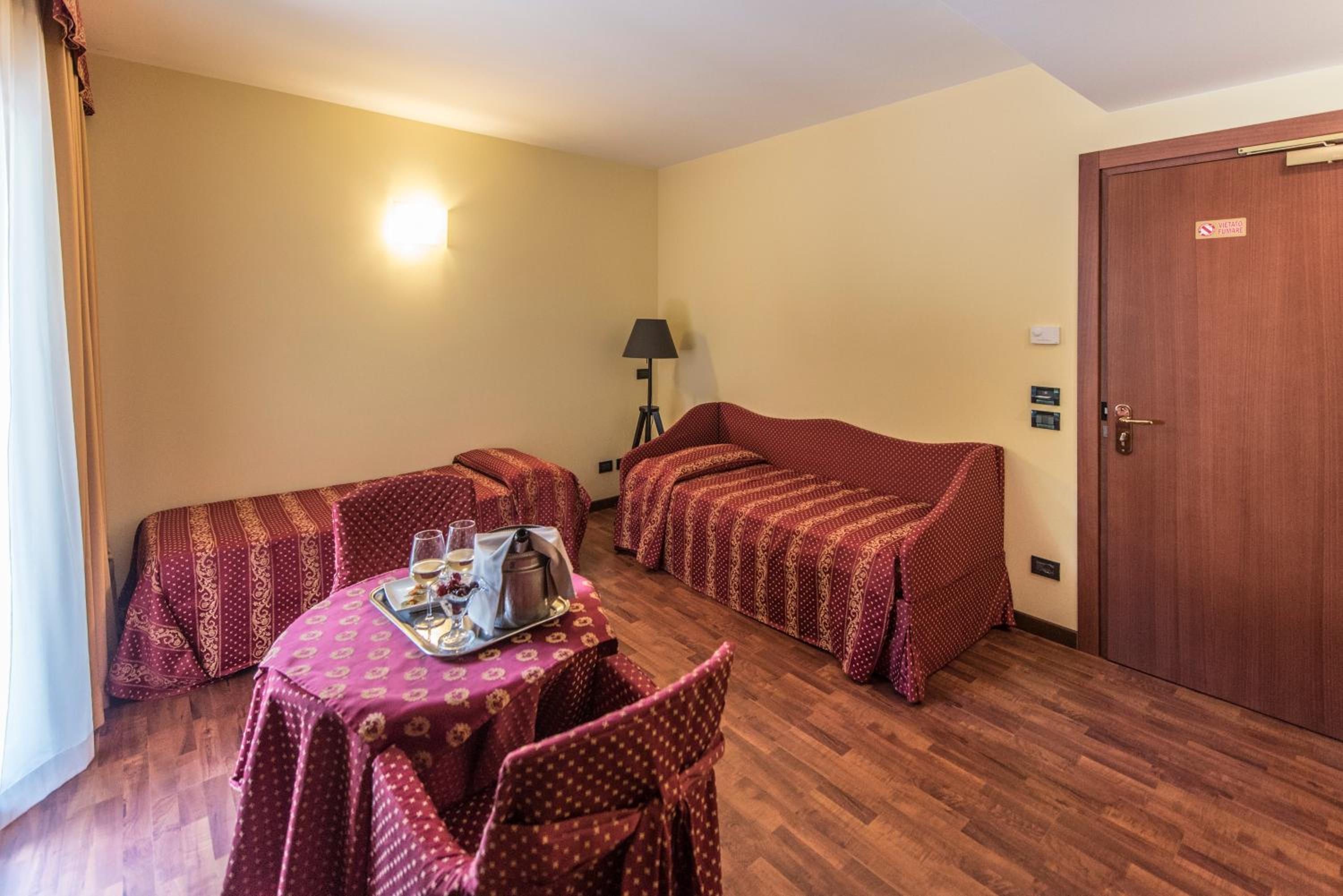 Junior Suite - Photo 3