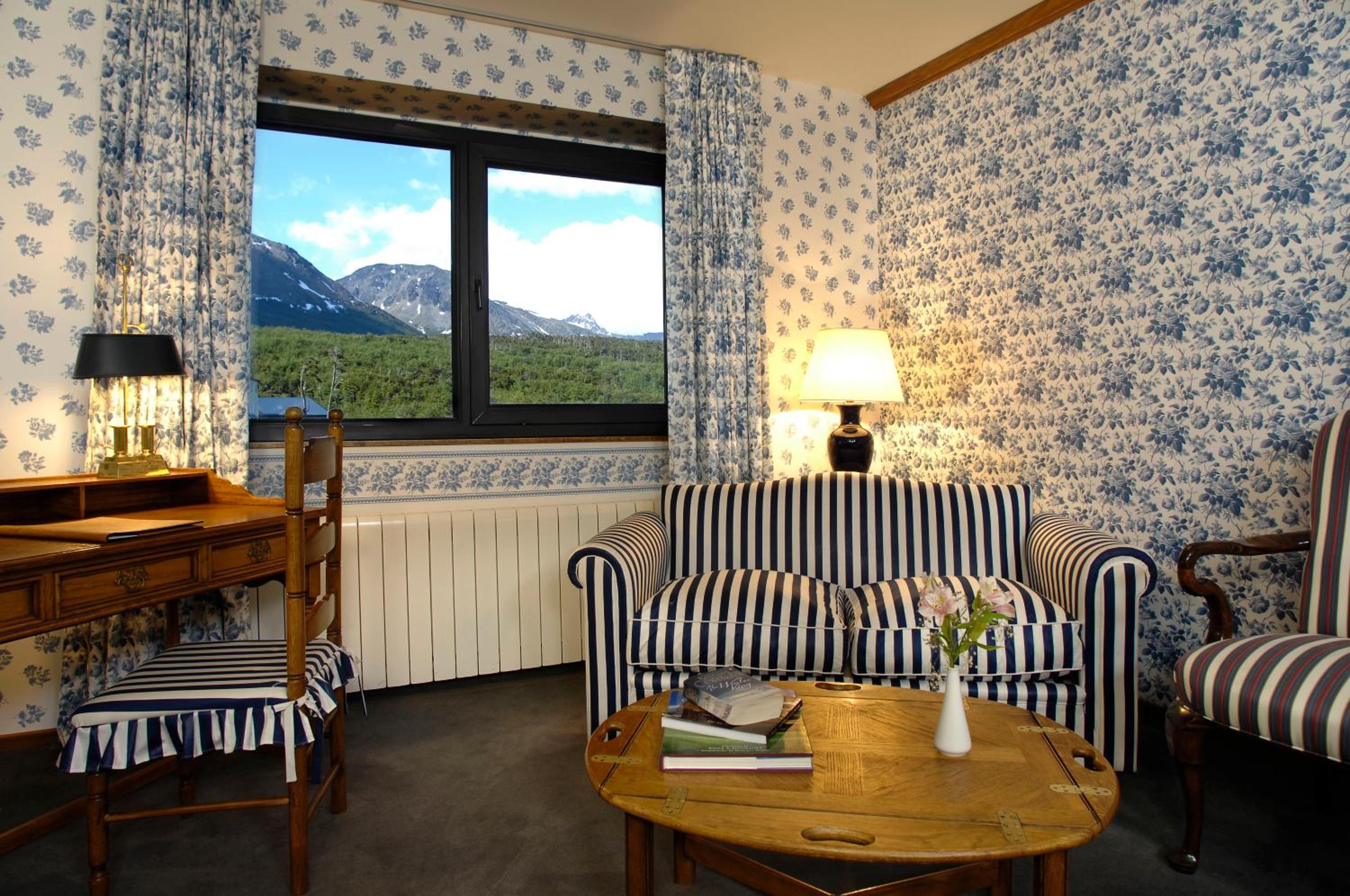 Junior Suite with Mountain View