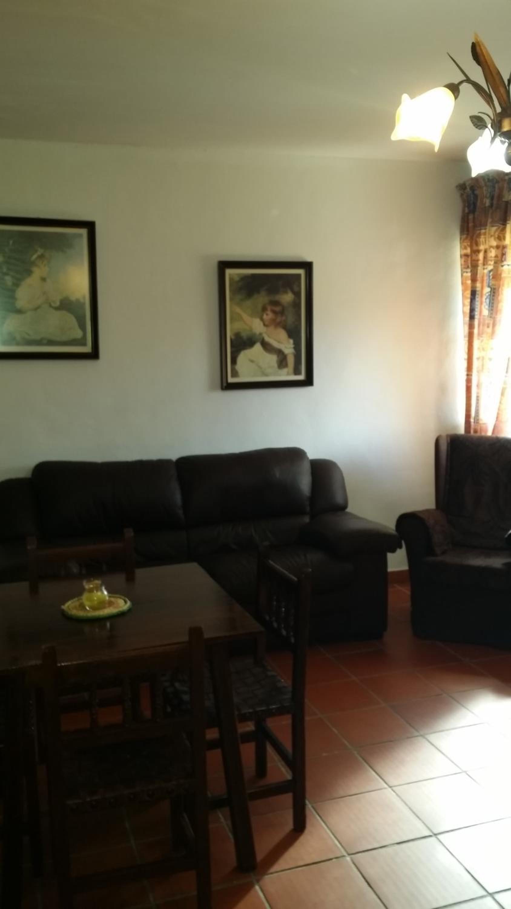 Two-Bedroom Apartment (4 Adults) - Photo 6