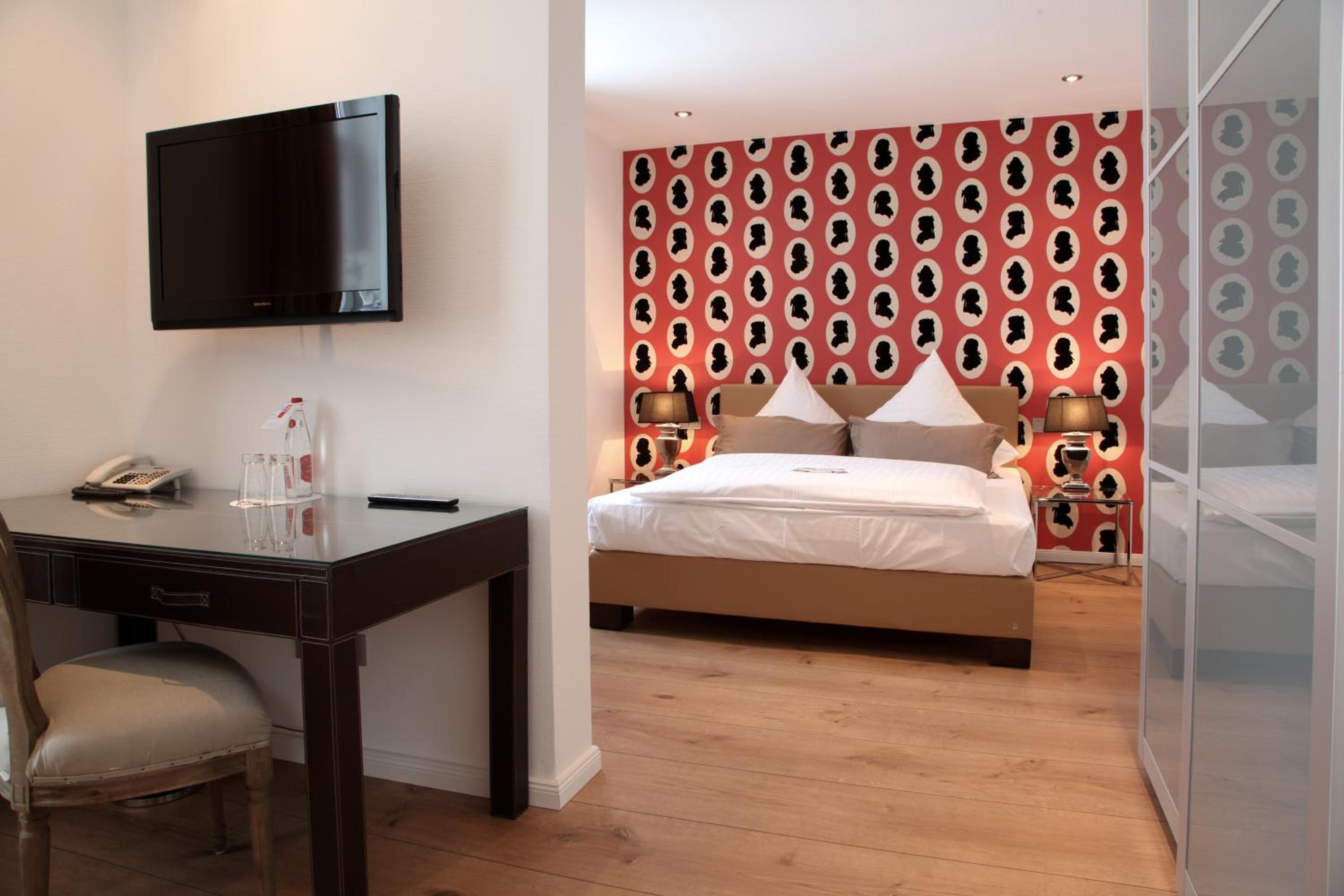 Junior Suite - Photo 1