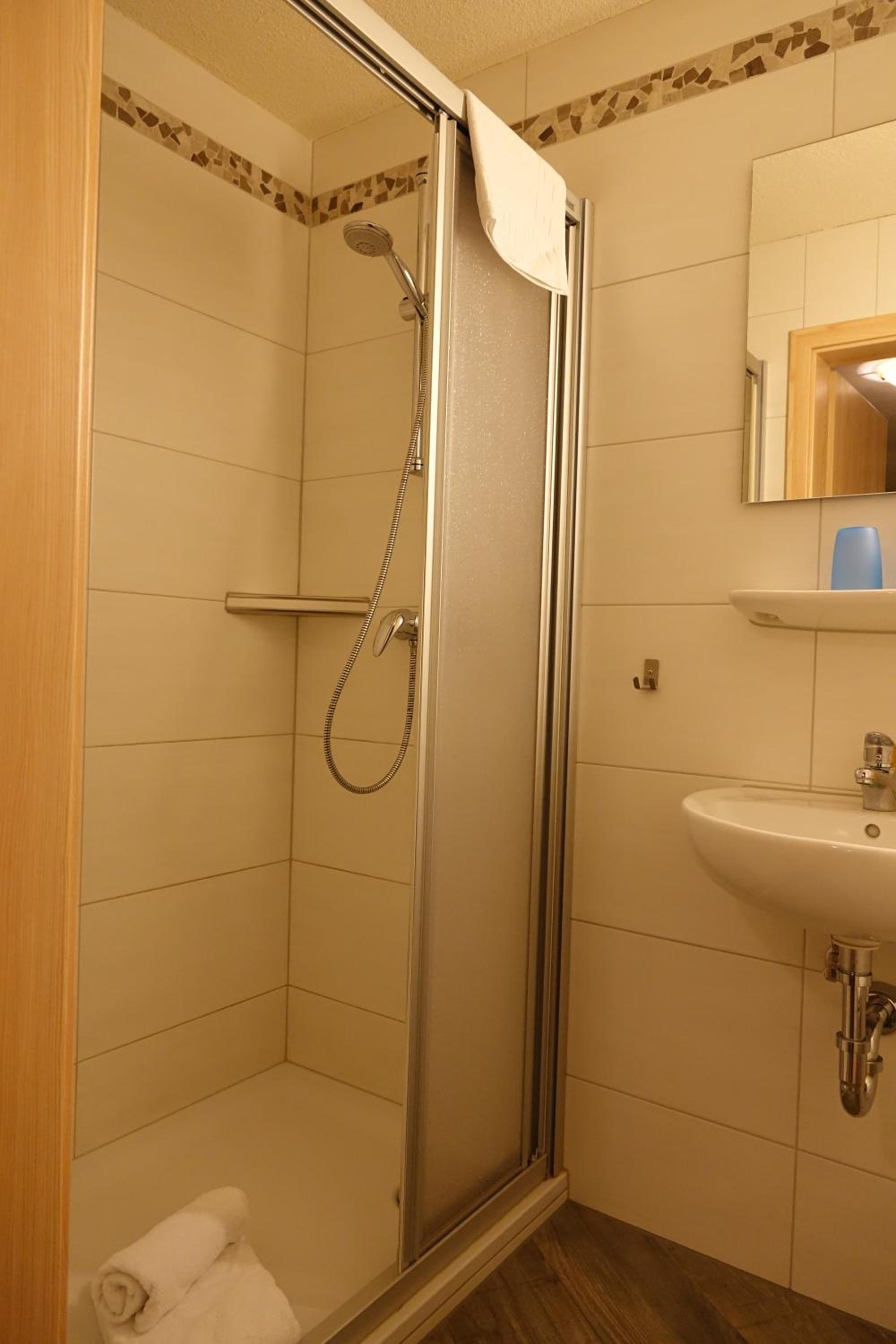 Standard Apartment - Photo 10