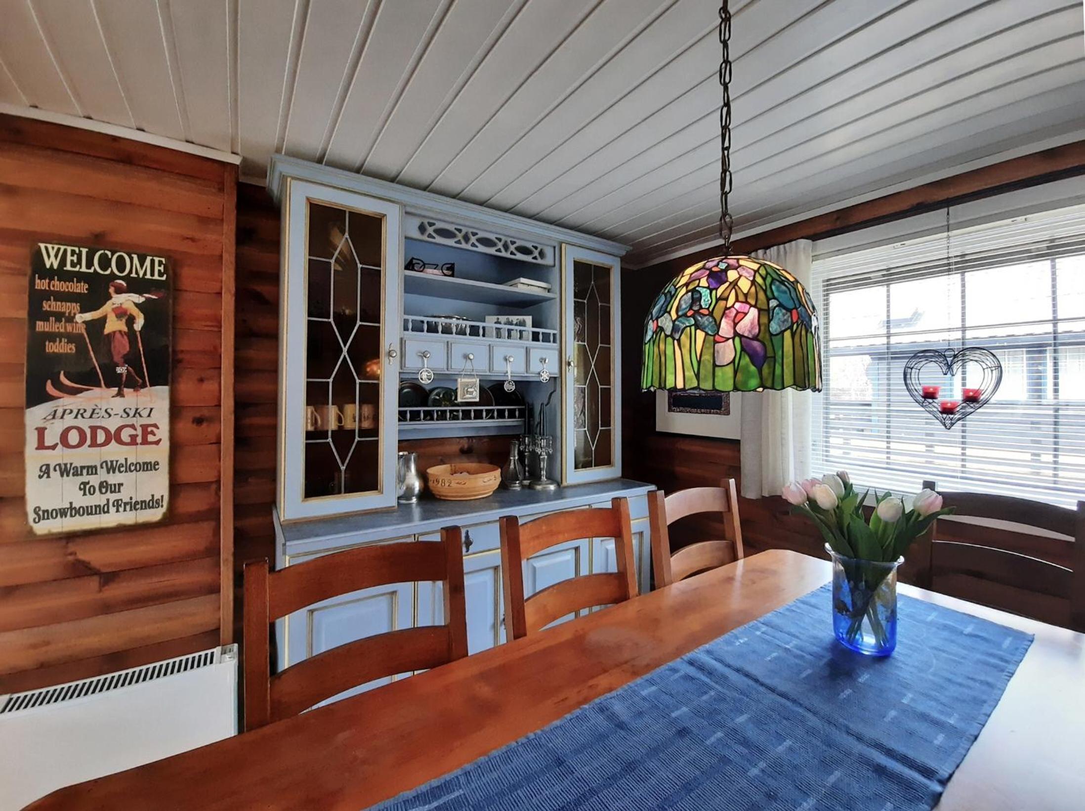 Four-Bedroom House - Photo 3