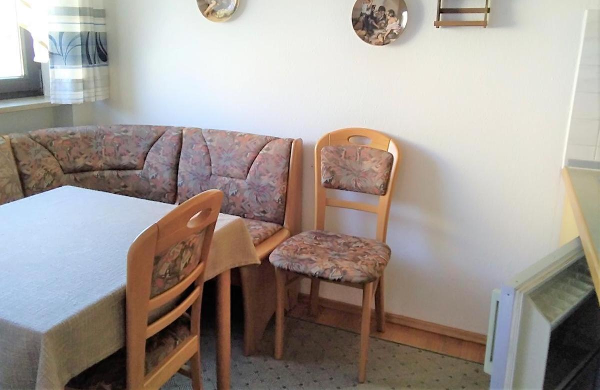 Apartment with Balcony photo 2