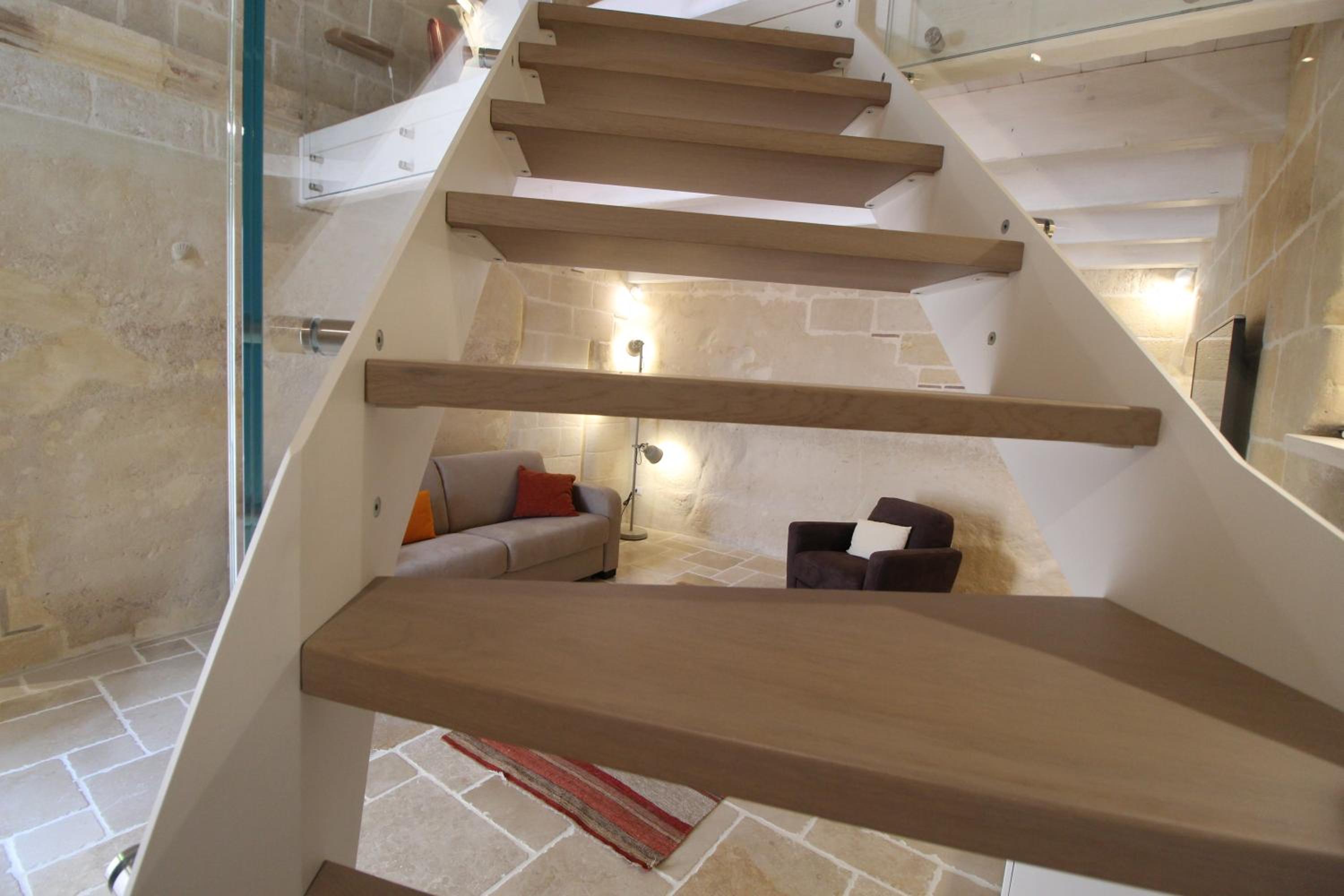 One-Bedroom House - Photo 8