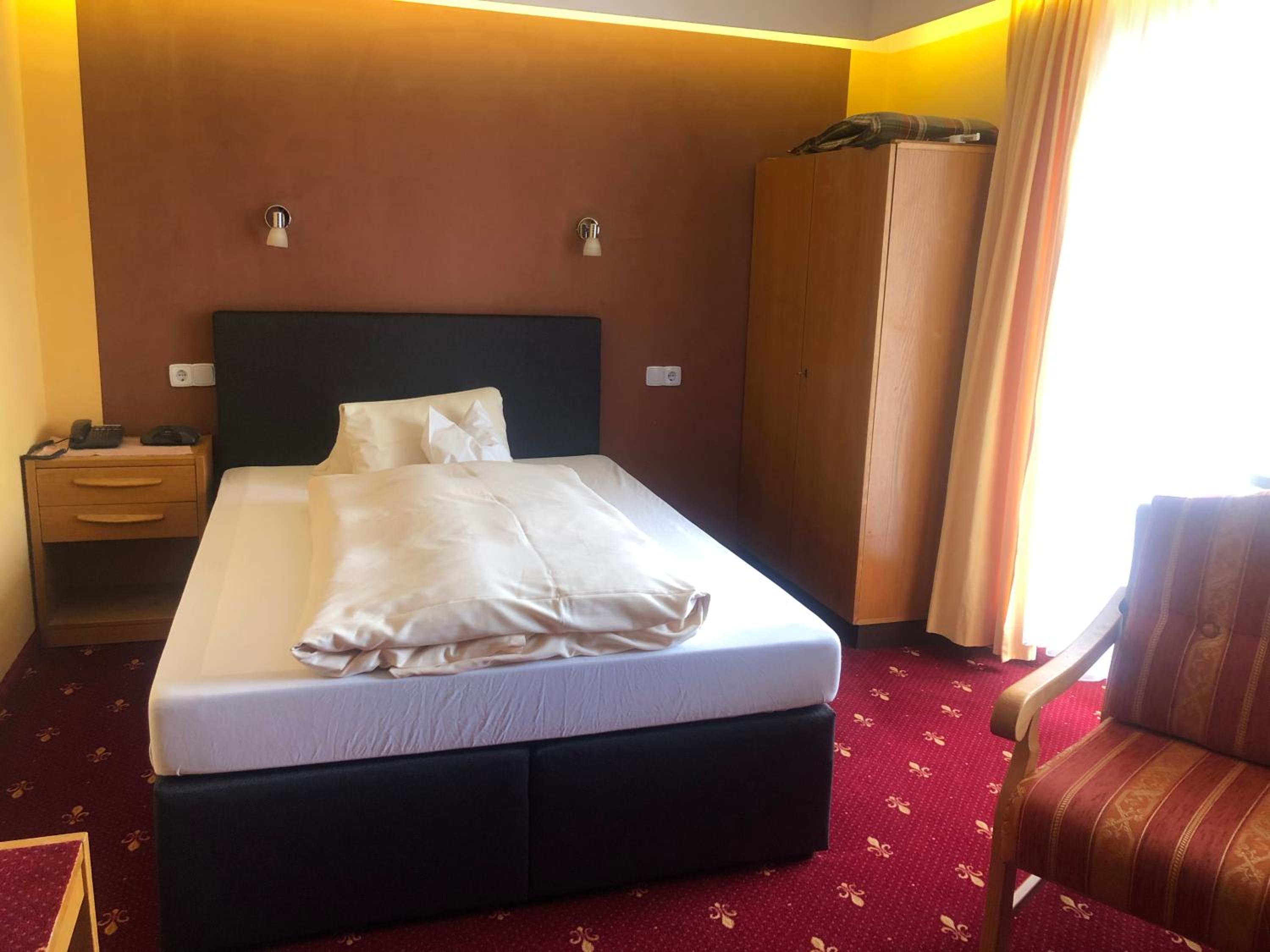 Single Room with Terrace