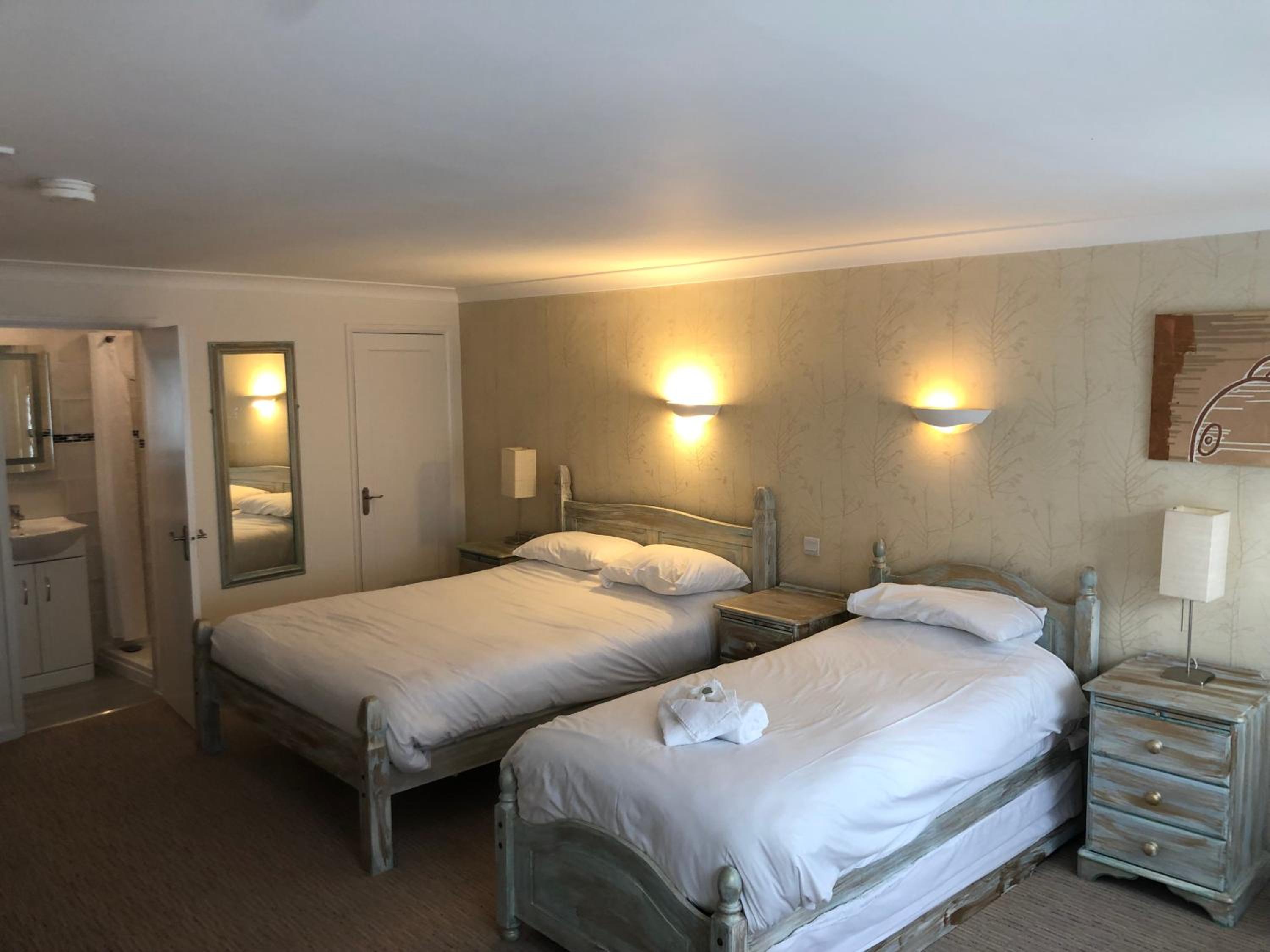 Triple Room - Photo 1