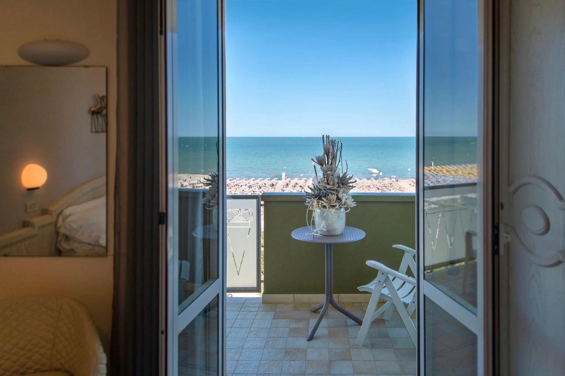 Triple Room with Sea View photo 3